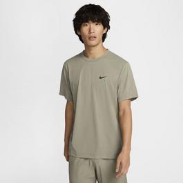 Nike Dri-FIT UV Hyverse Men's Short-Sleeve Fitness Top