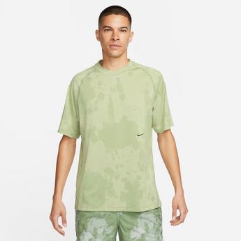 Nike Dri-FIT ADV A.P.S. Men's Engineered Short-Sleeve Fitness Top