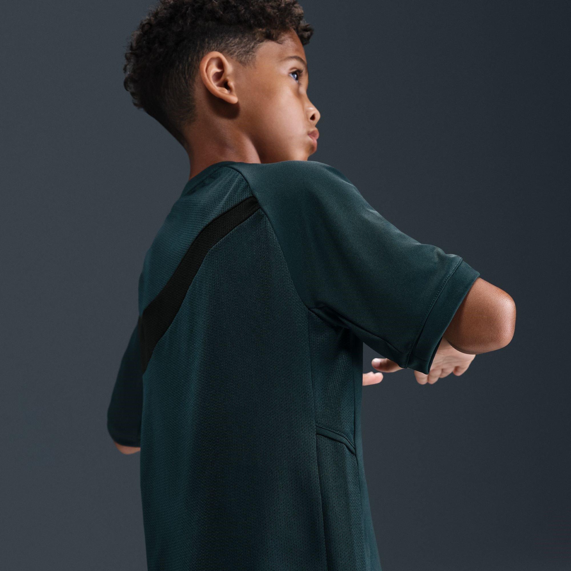 Seaweed - Nike - Acad Cntr LogoT Jn54 - 13