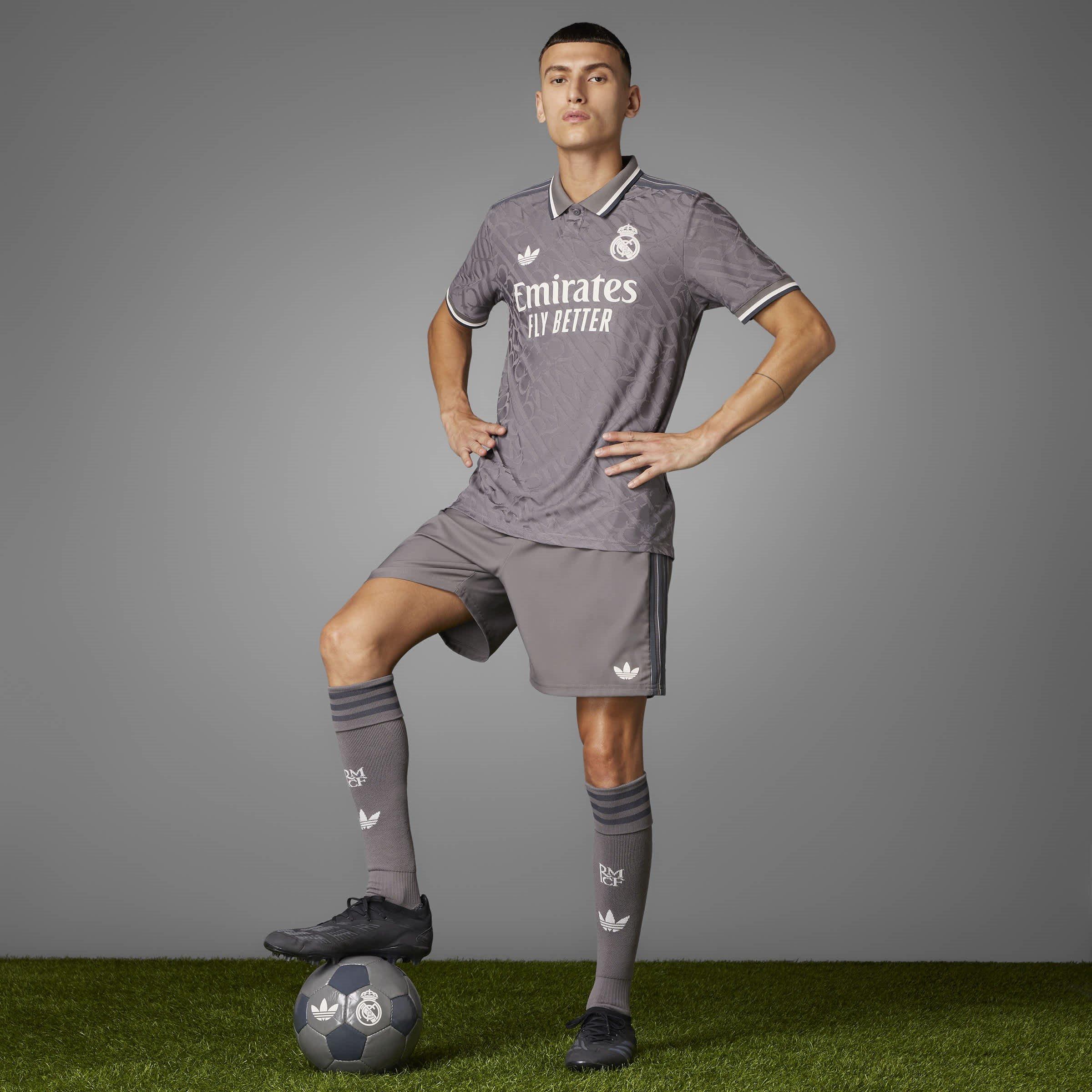 Houtskool - adidas - Real Madrid Short Sleeve Performance T-Shirt - 13