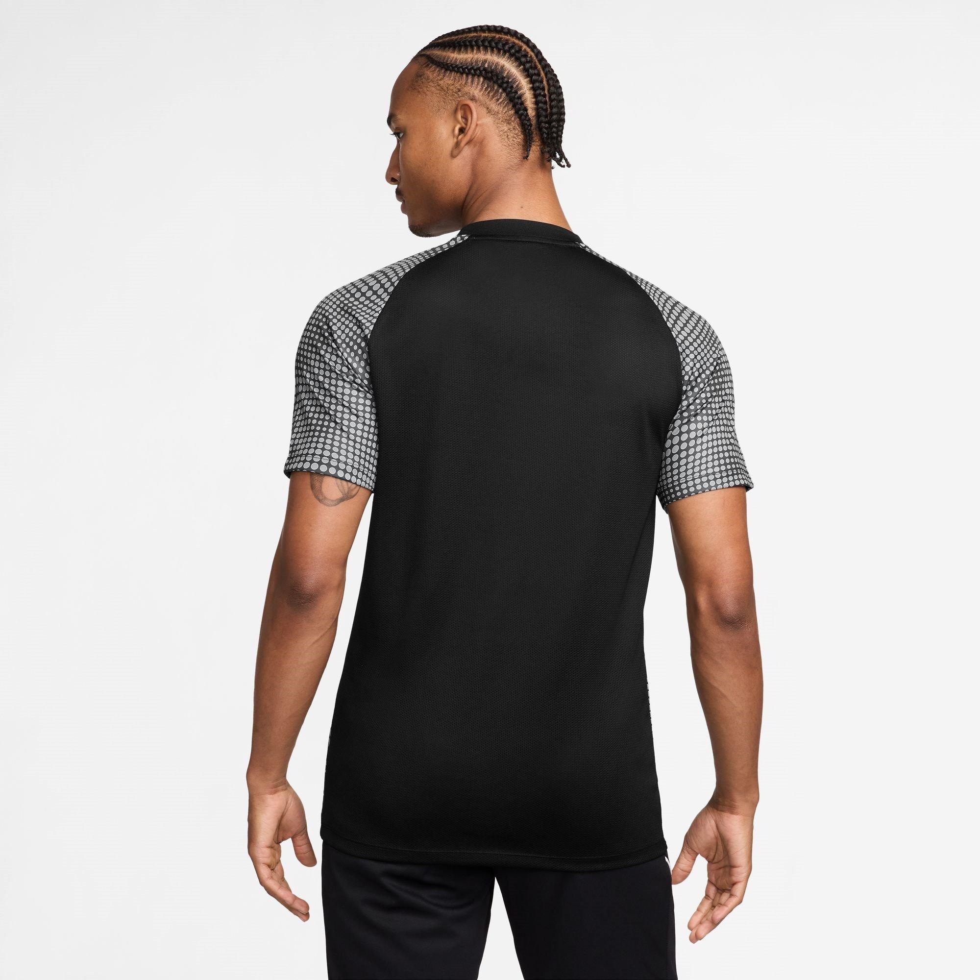Schwarz - Nike - Acad AOP Tee Sn54 - 2