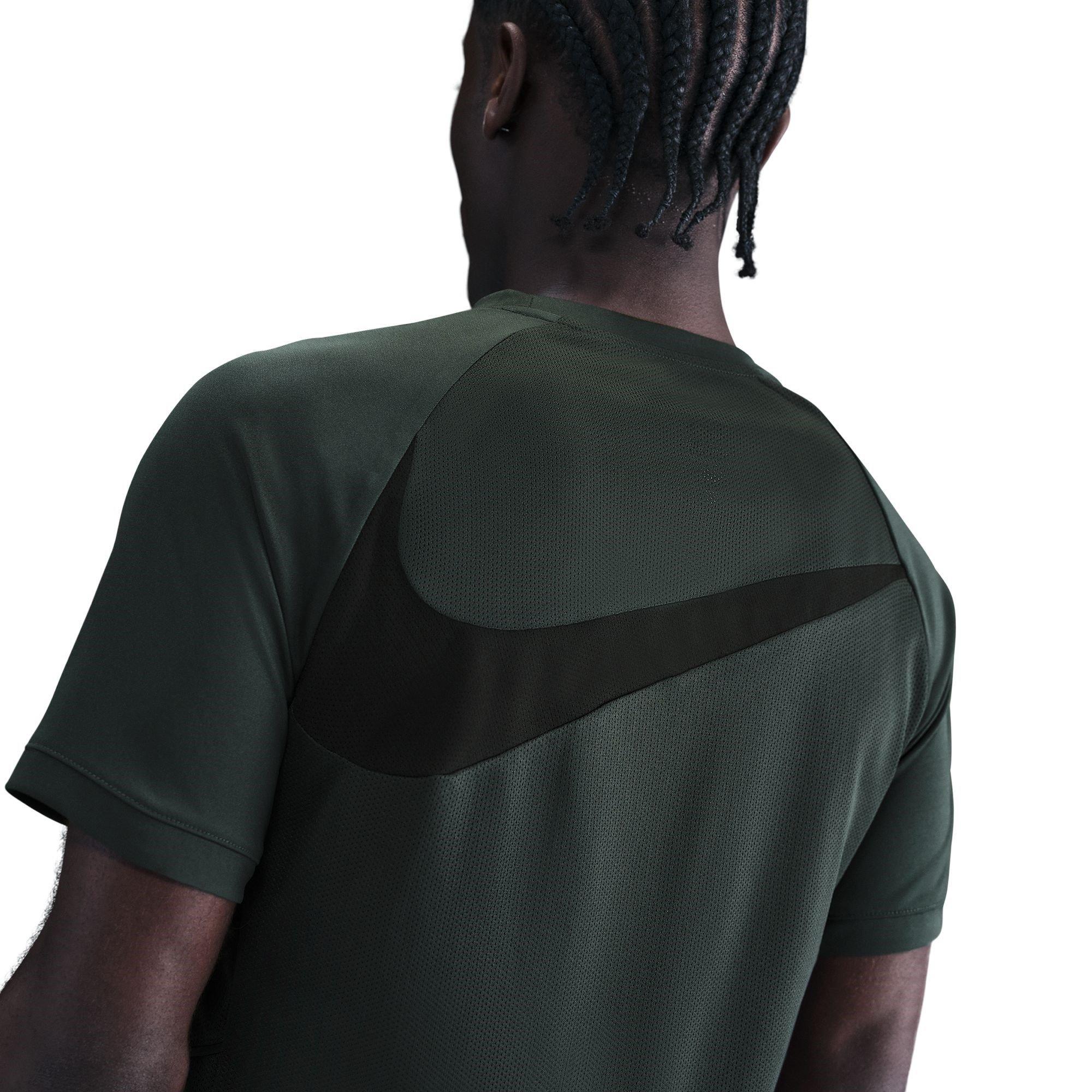 Zeewier - Nike - Acad Cntr LogoT Sn54 - 2