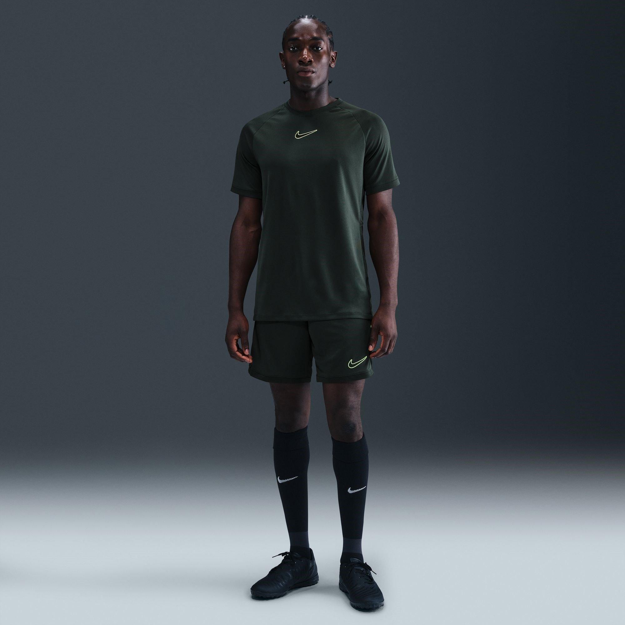 Zeewier - Nike - Acad Cntr LogoT Sn54 - 7