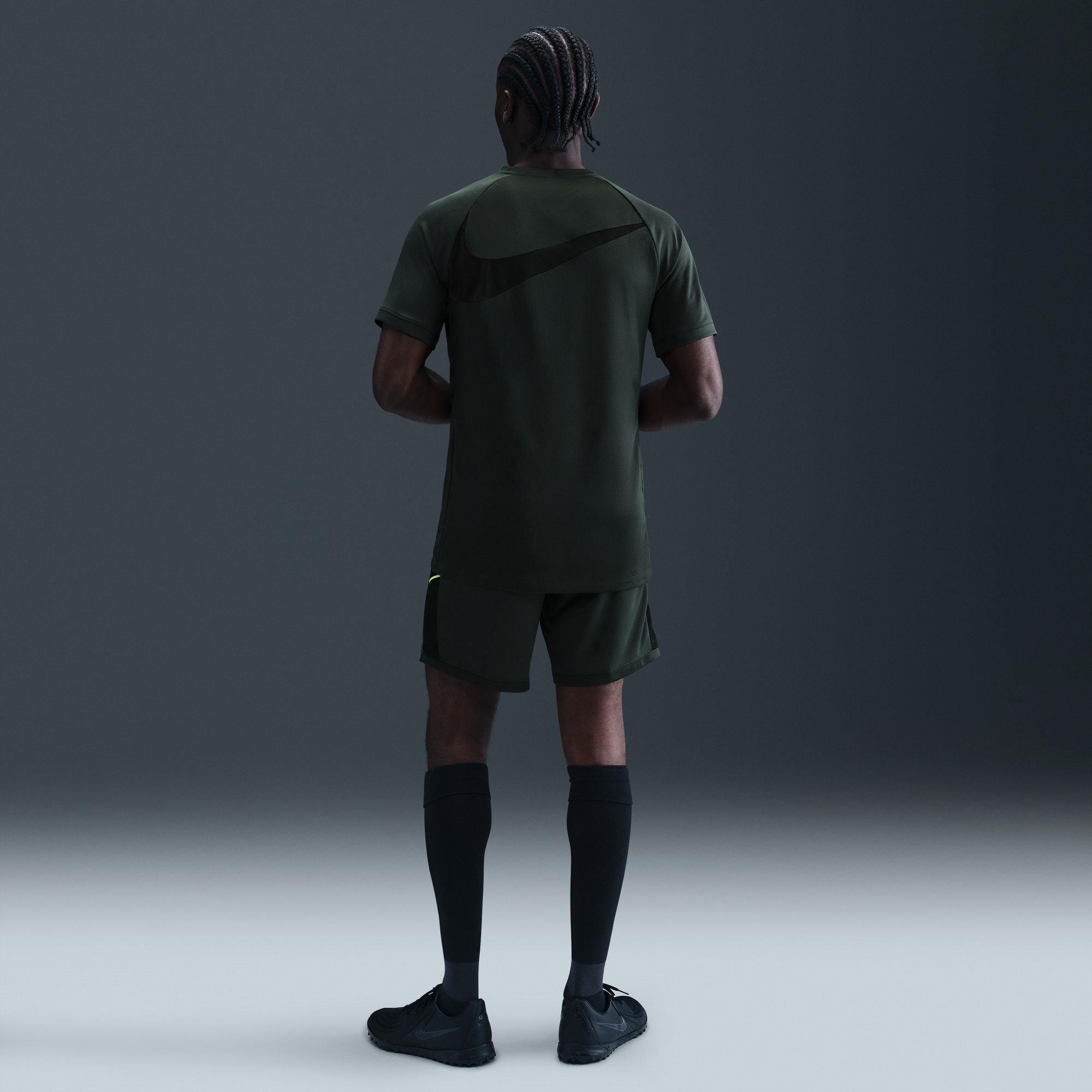 Zeewier - Nike - Acad Cntr LogoT Sn54 - 8