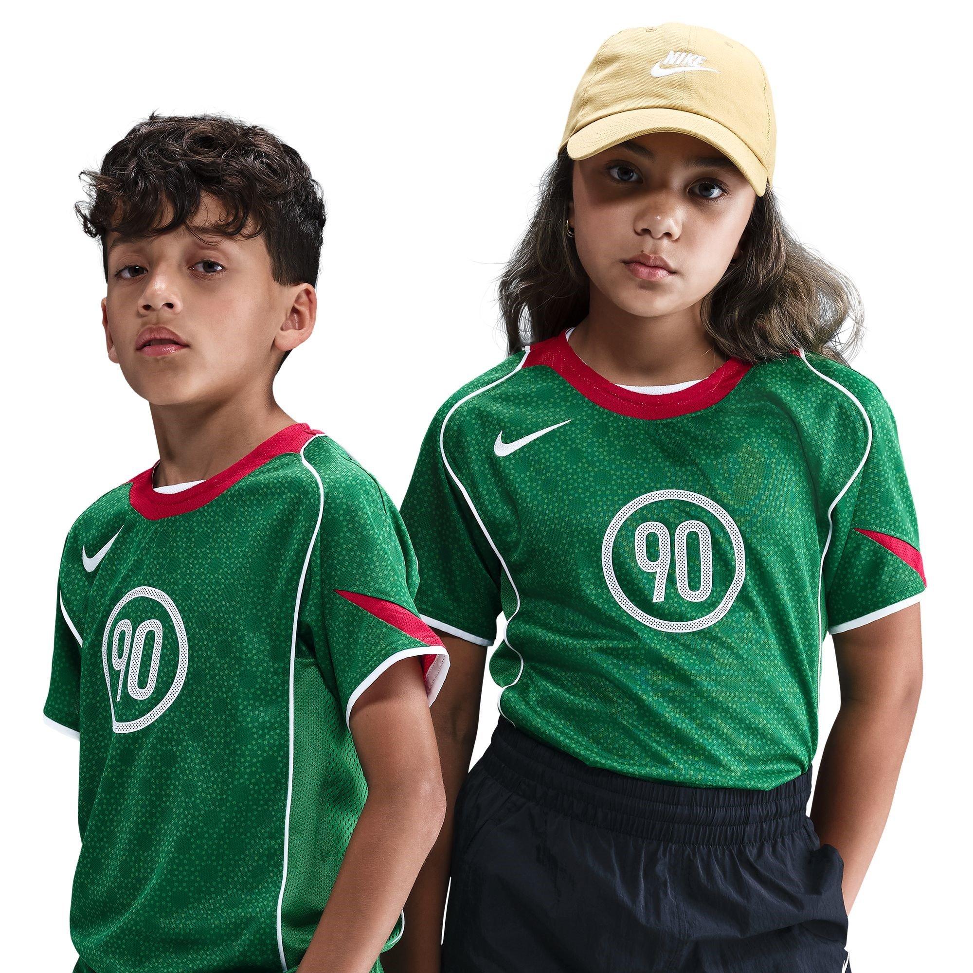 Nike  Kids Total 90 Energy Shirt Juniors - Green/Red - 7-8 (S)