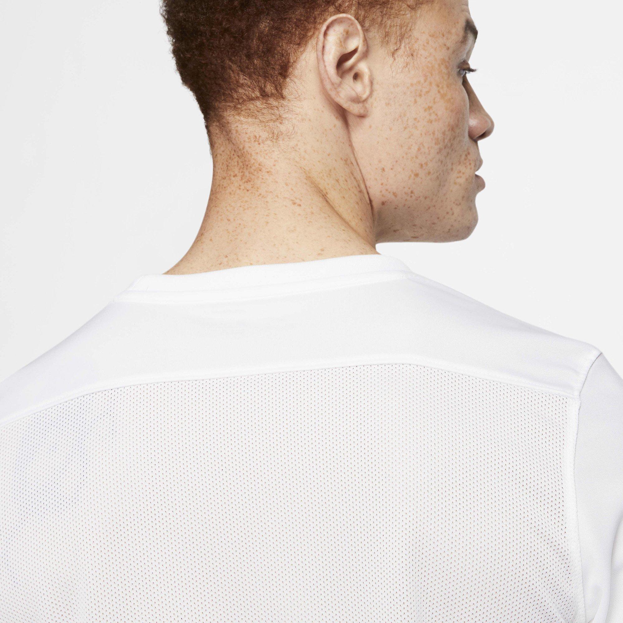 White - Nike - Nike SS Tee Sn99 - 4