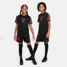 Schwarz/Karmesinrot - Nike - Sportswear CR7 Dri-FIT Big Kids' Soccer Short-Sleeve Top - 7