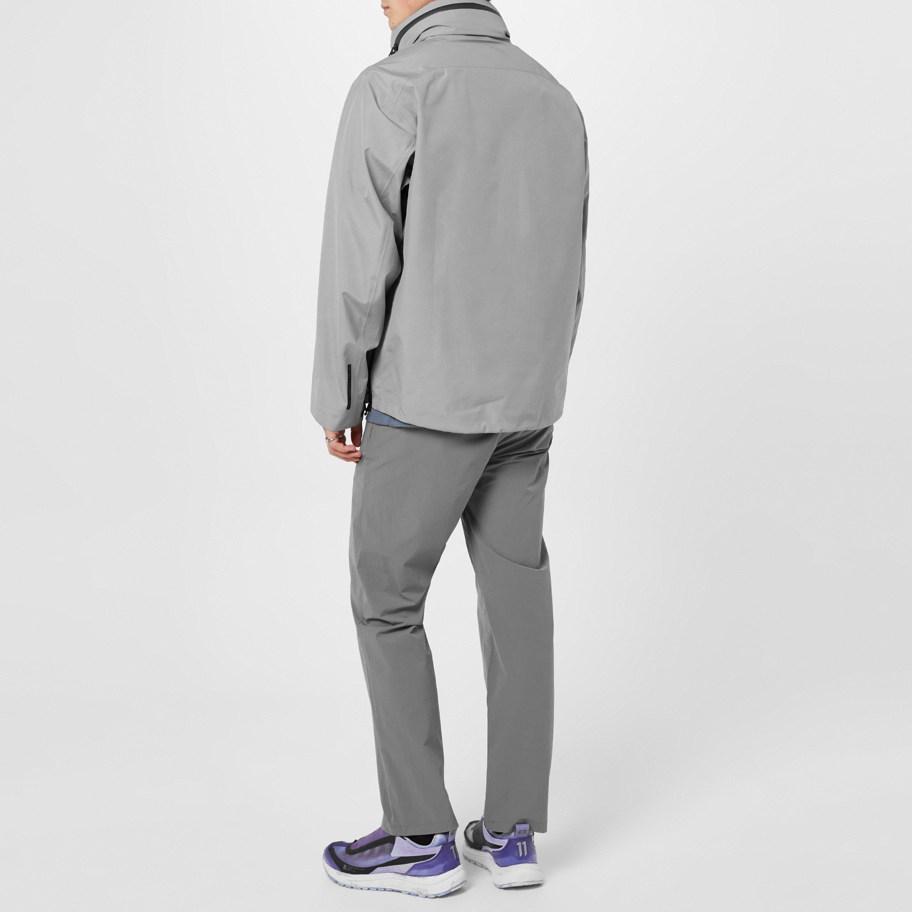 新品未使用NorronaLofotenGORE-TEXProPlusJacket 1001-20-6610-model-f-4x5.jpg