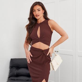 I Saw It First ISAWITFIRST Textured Twist Front Cut Out Crop Top Co-Ord