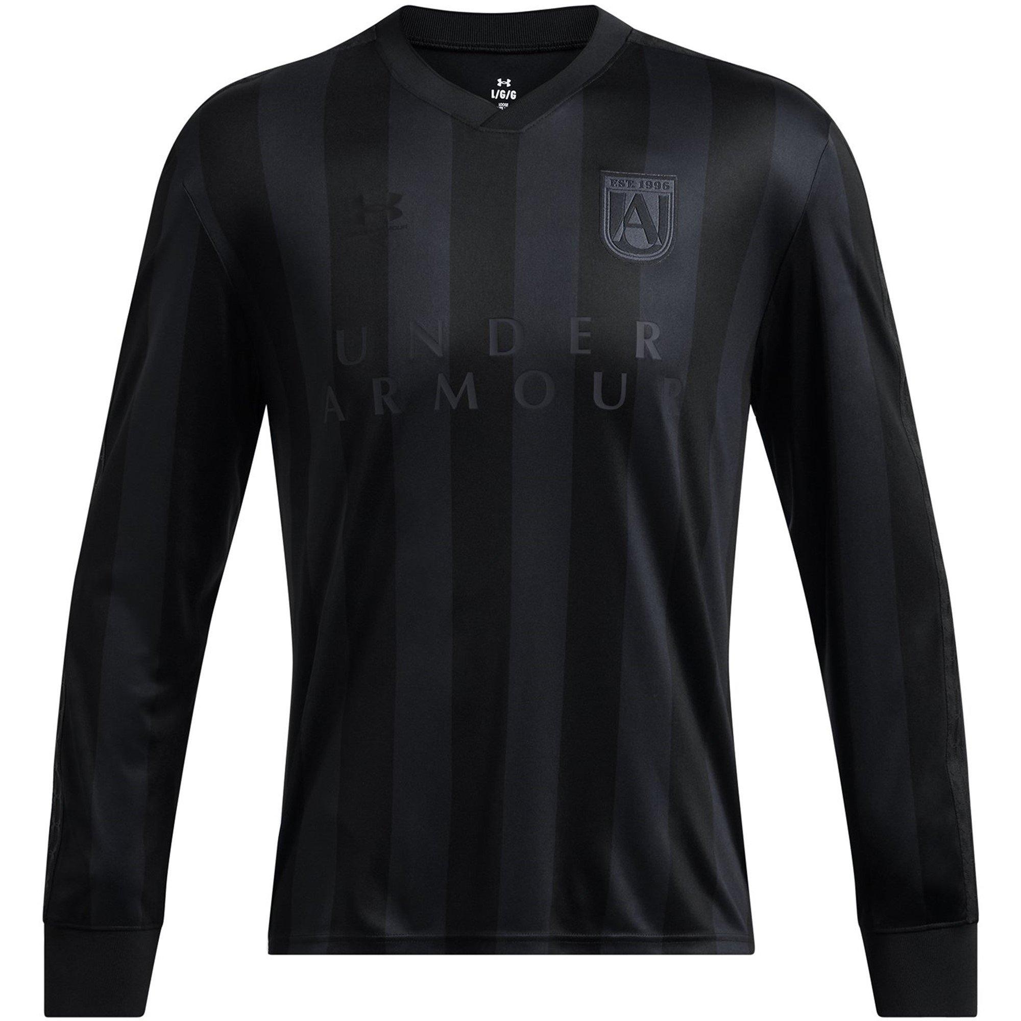 Under Armour Men's Terrace Long-Sleeve Performance T-Shirt