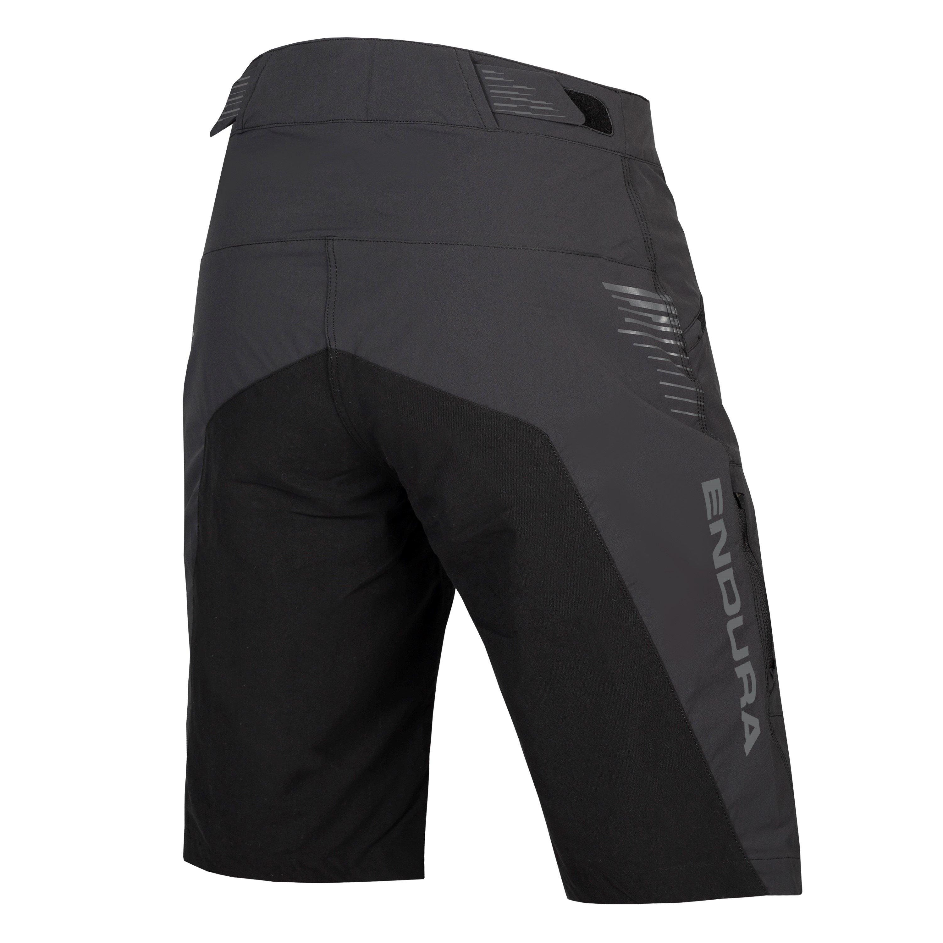 Black - Endura - Single Track Short Mens - 3