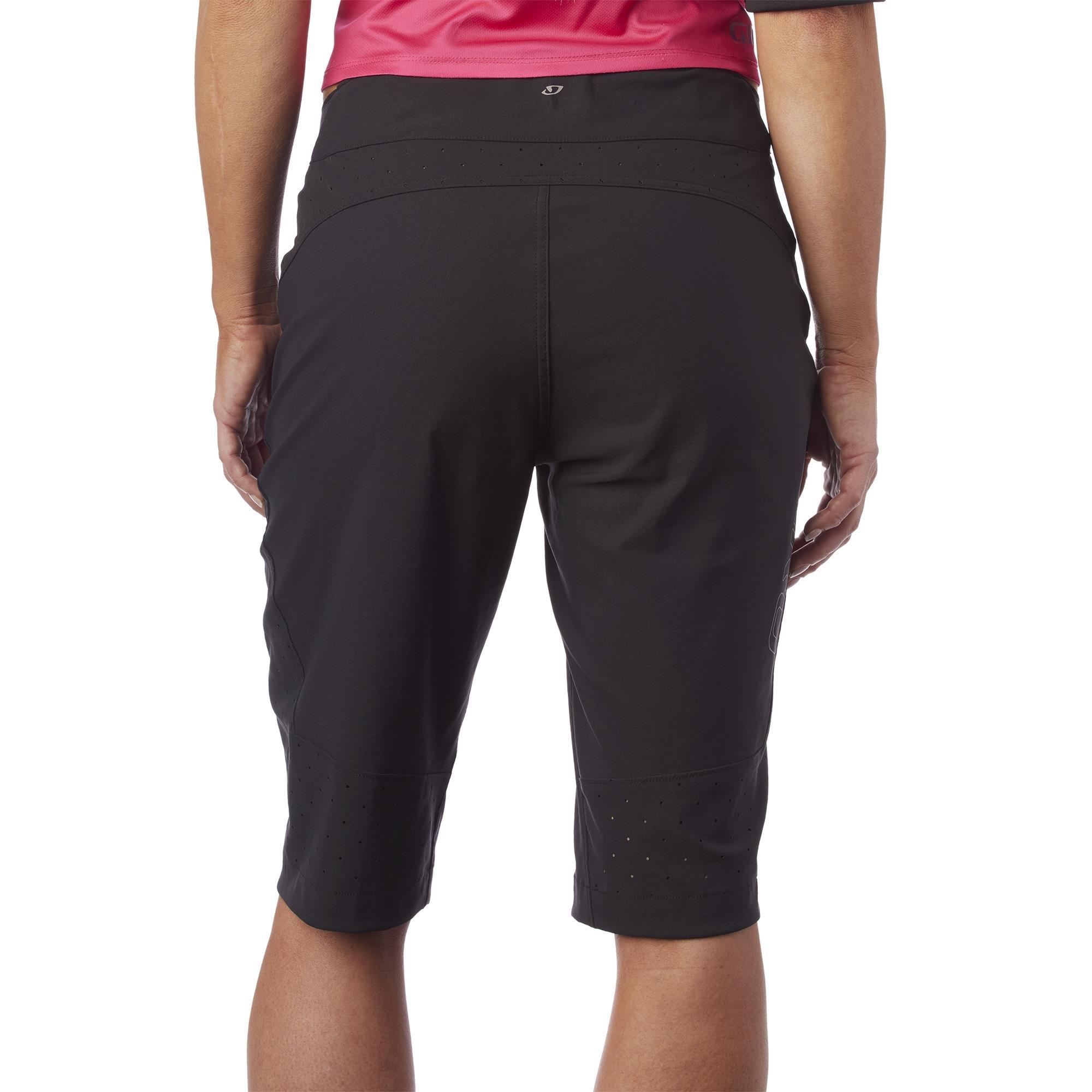 Schwarz - Giro - Womens Havoc Shorts - 3