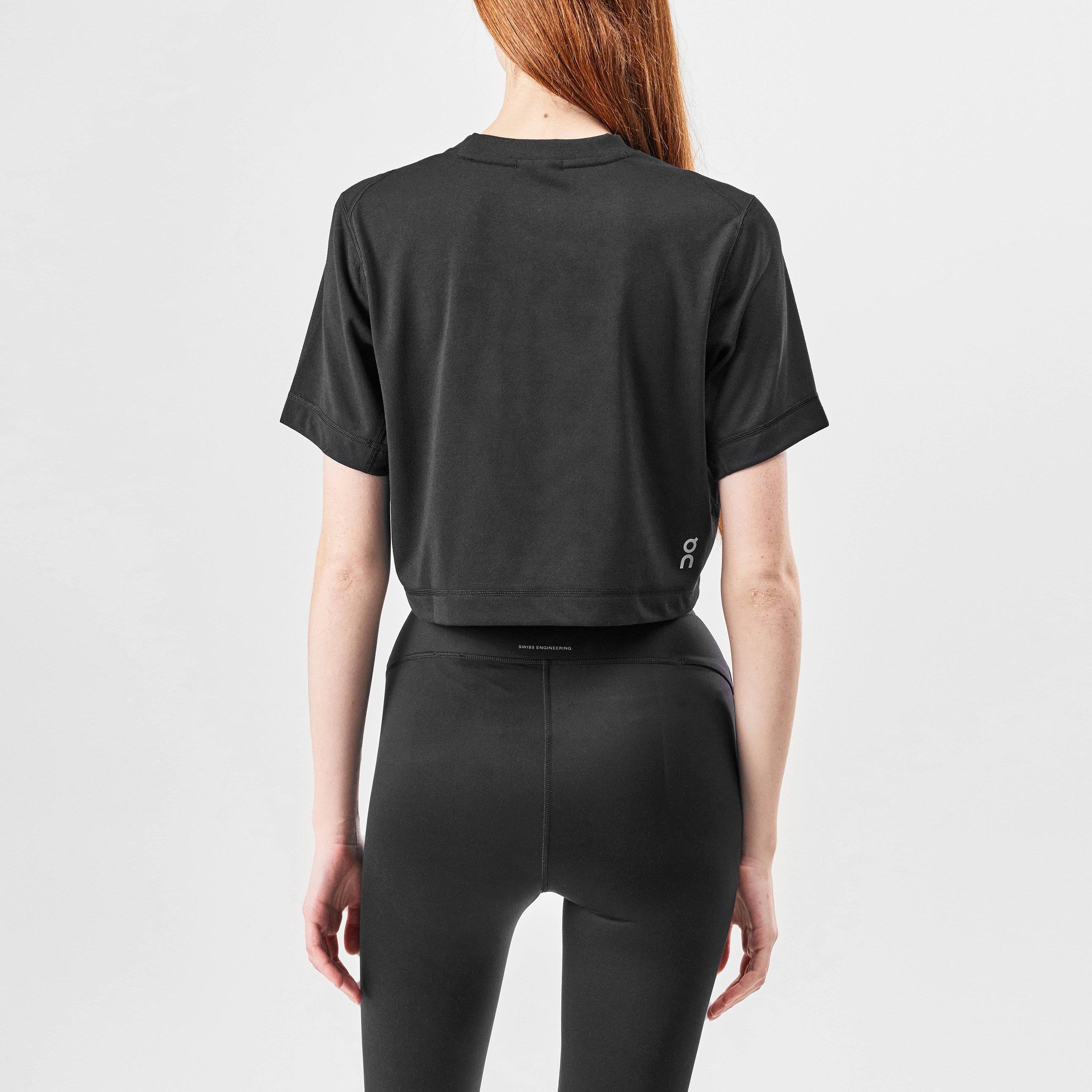 Black - On - Train-T Crop - 3