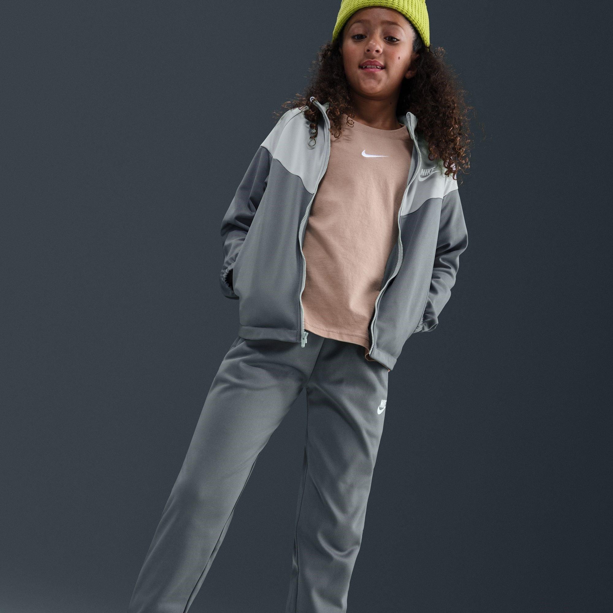 Grey/Smoke - Nike - NSW Poly Tracksuit Juniors - 10