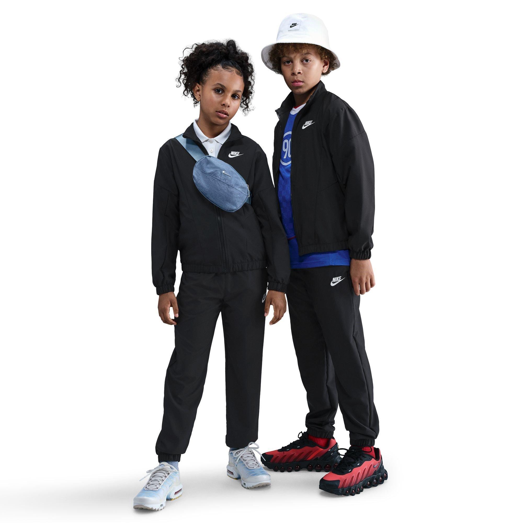 Nike  Black/White Wvn T/Suit Fz Jn54 - 7-8 (S)