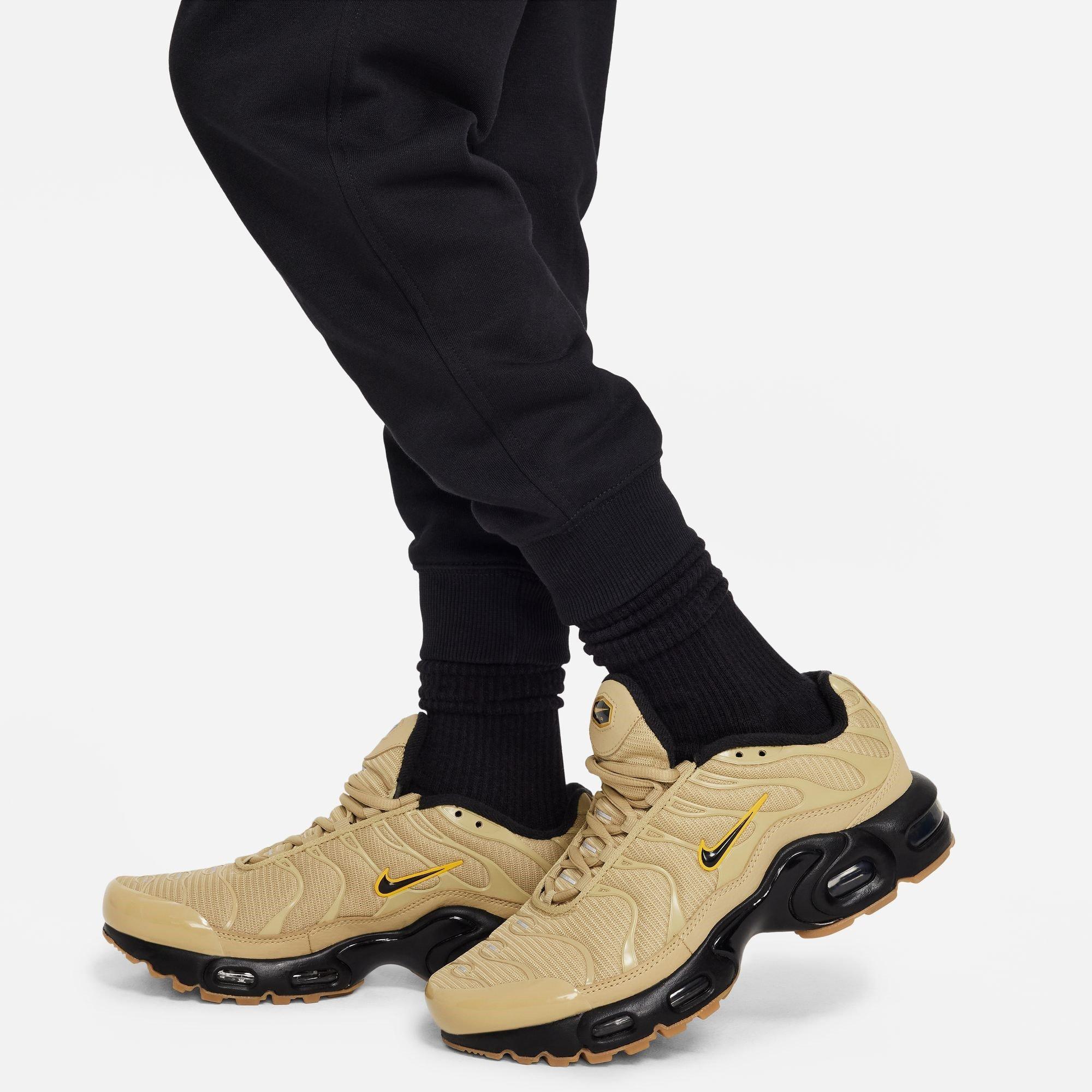 Schwarz/Weiß - Nike - Fleece Tracksuit Junior Boys - 16