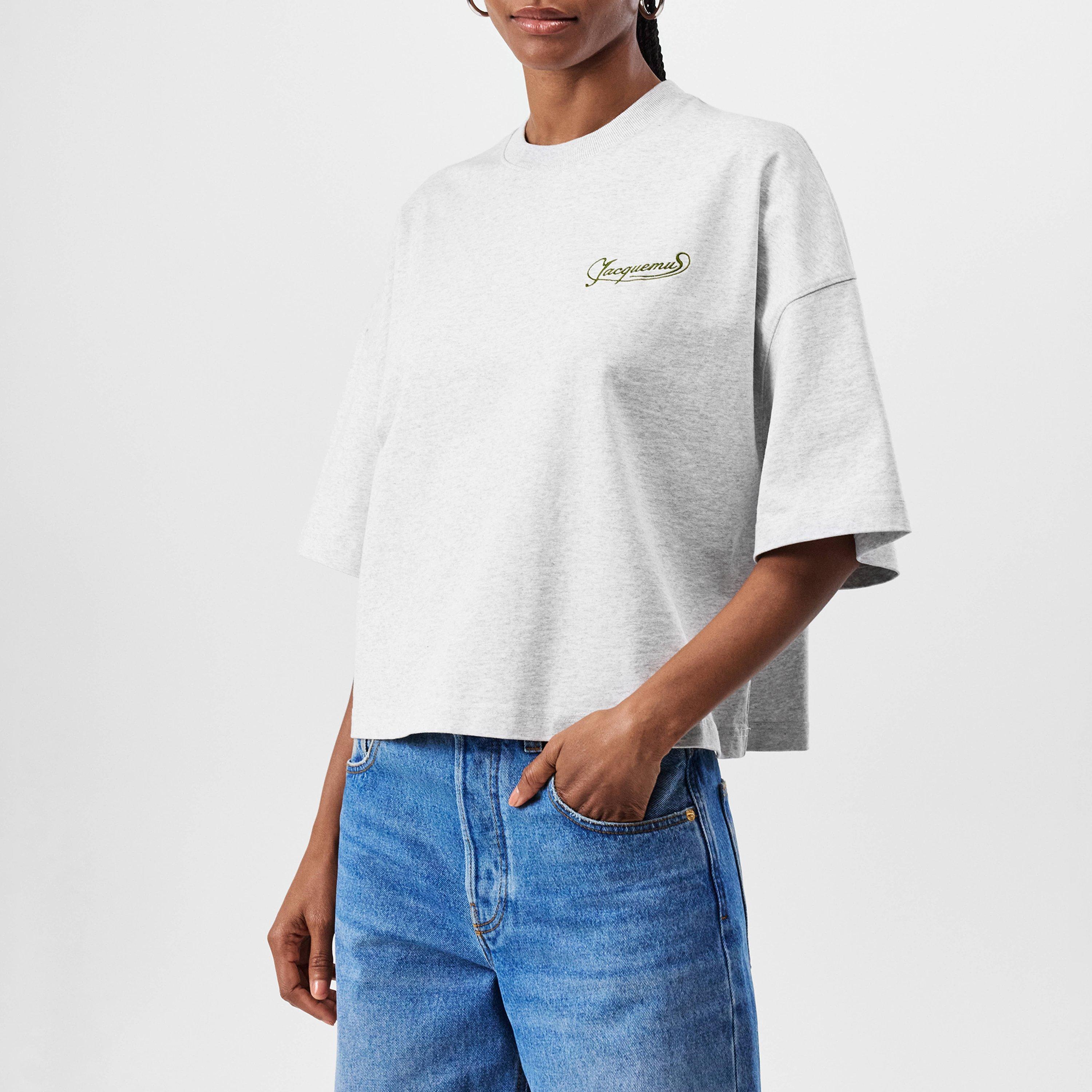 Jacquemus | Corto T-Shirt | Cropped T-Shirts | Cruise Fashion
