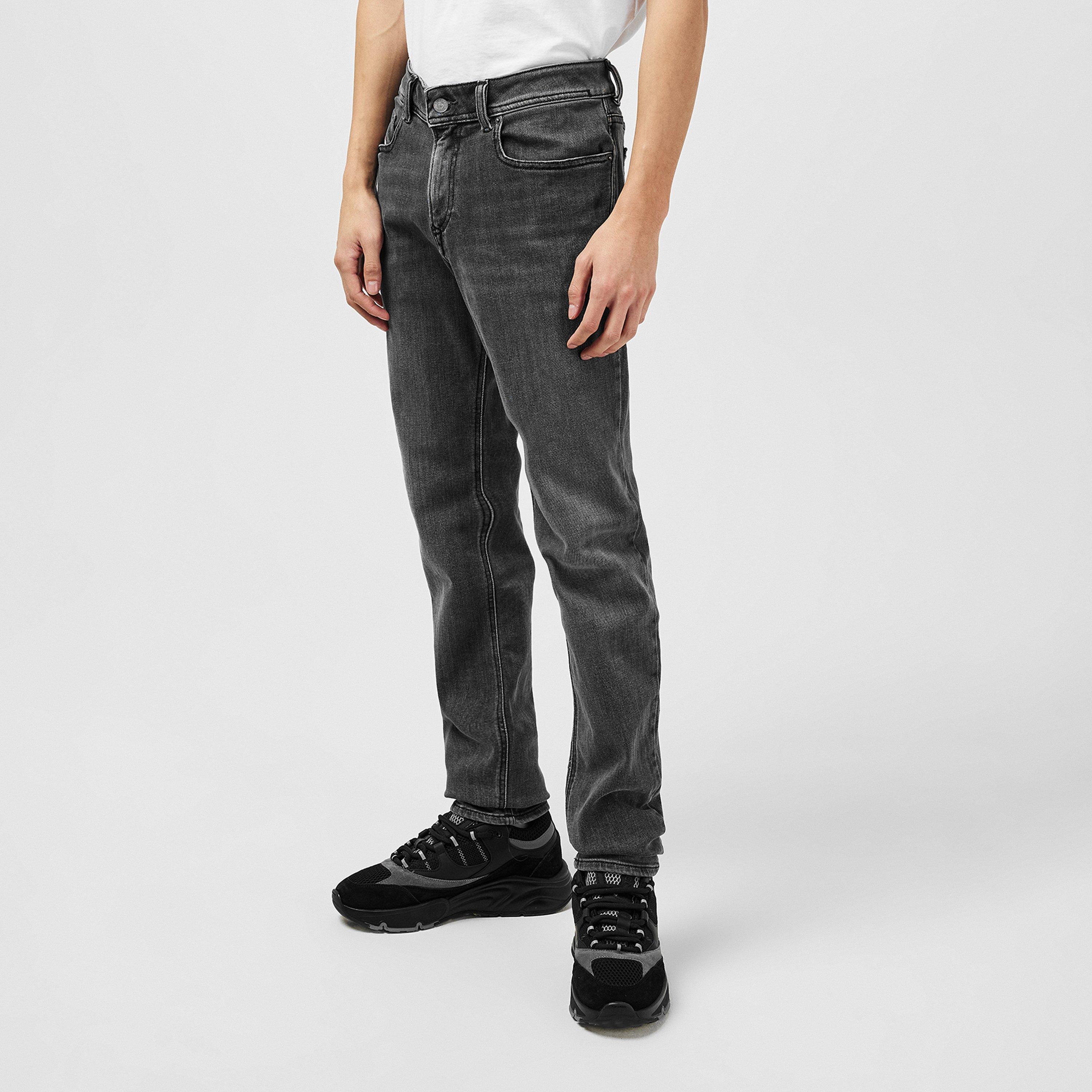 Grey 02 - Diesel - Sleenker Skinny Jeans - 5