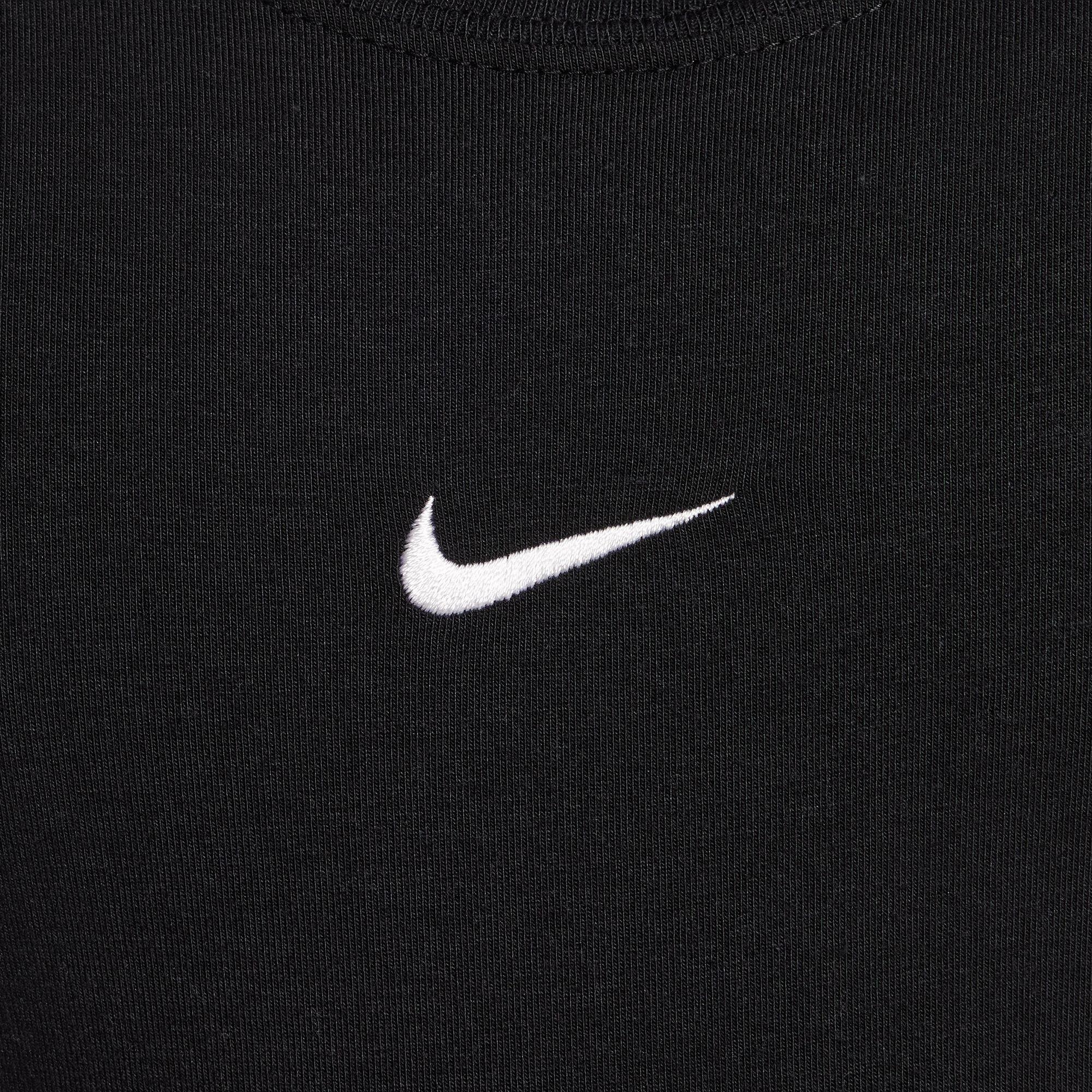 Black - Nike - Nike Cropped T-Shirt Jn64 - 4