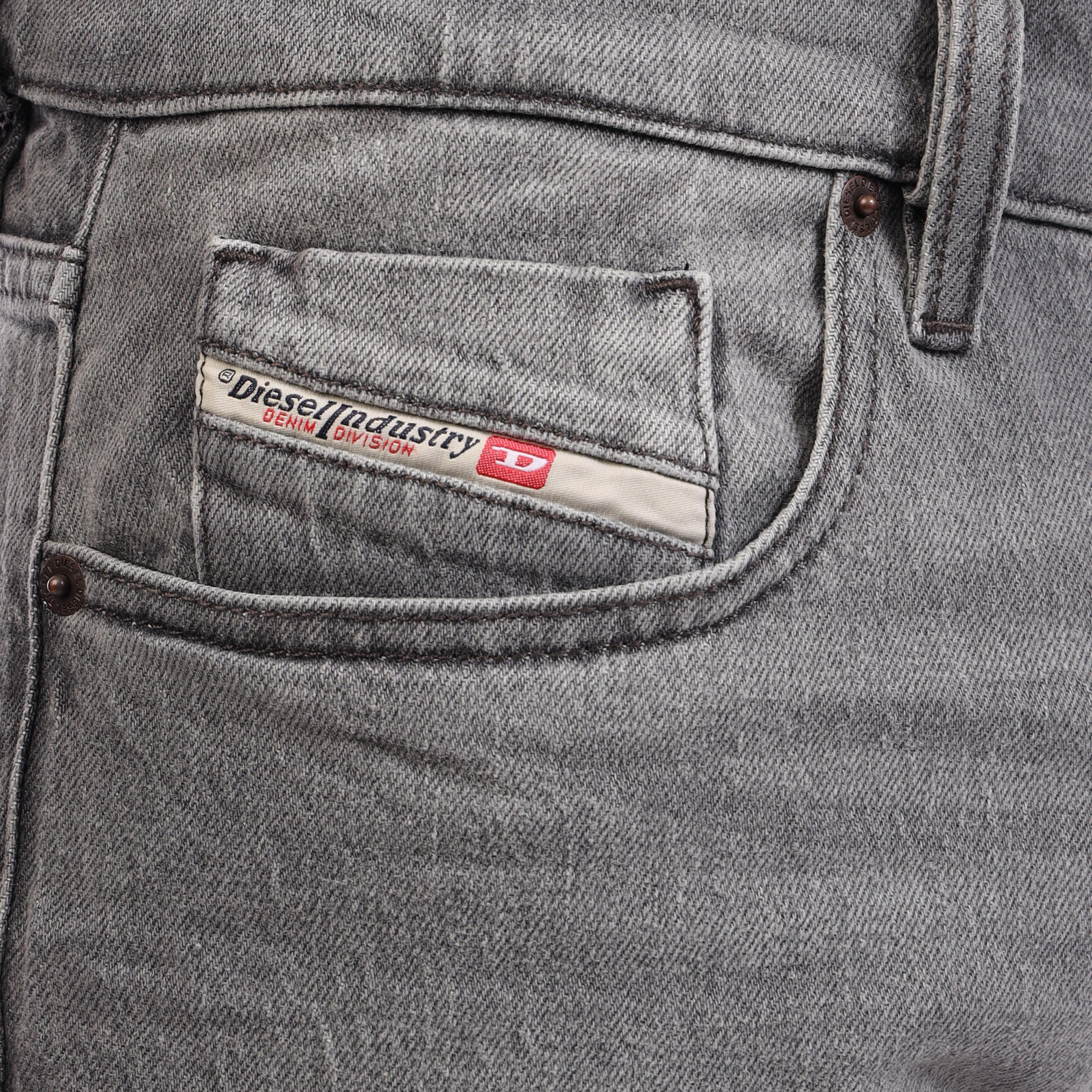 Grey - Diesel - Men's Straight Leg Jeans - 5