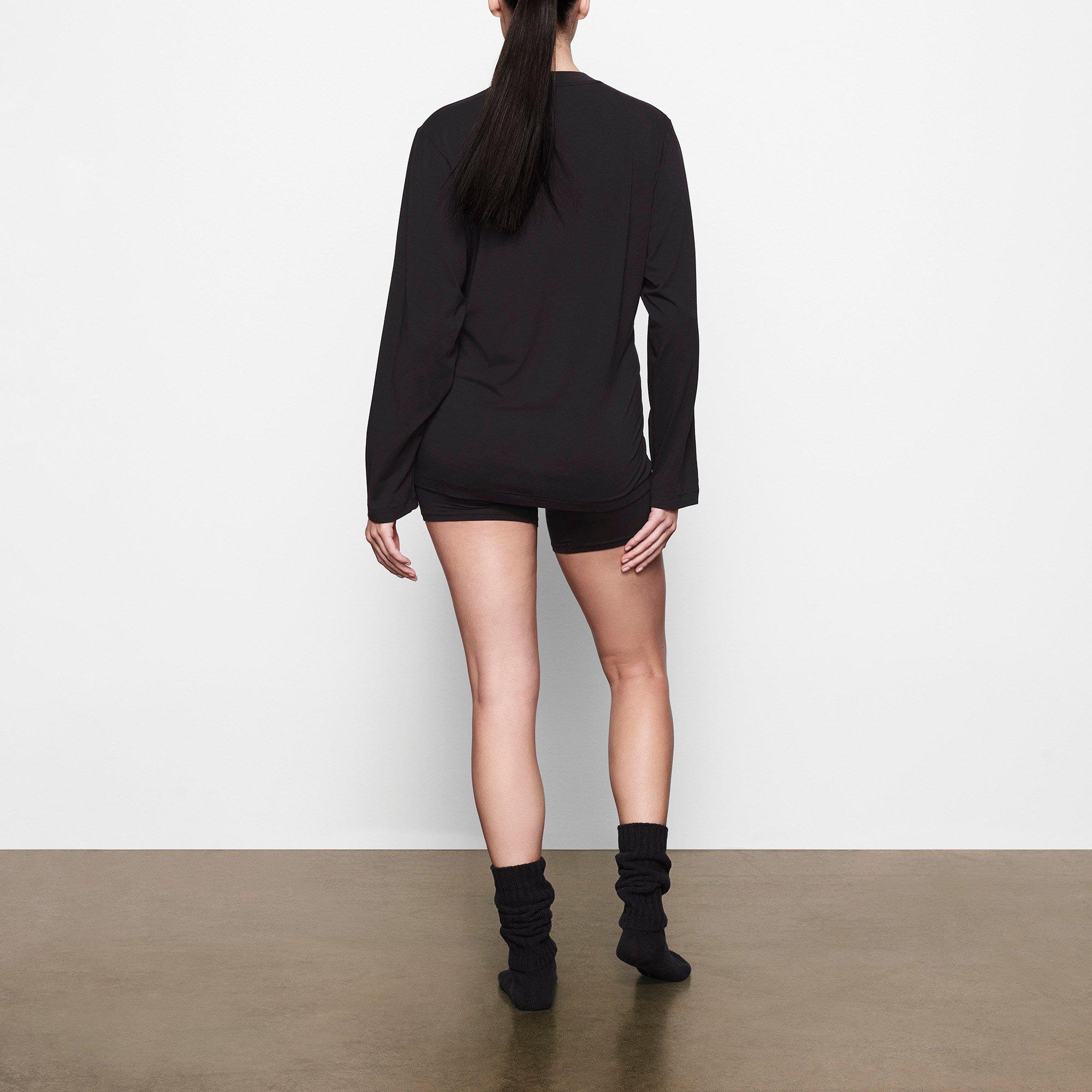 Onyx - SKIMS - Womens Boyfriend Long Sleeve T-Shirt - 4