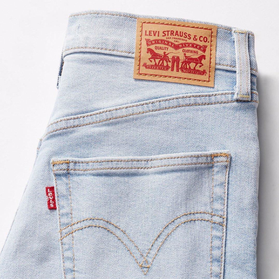 Levis Women's Ribcage Full L Straight Leg Jeans | FRASERS
