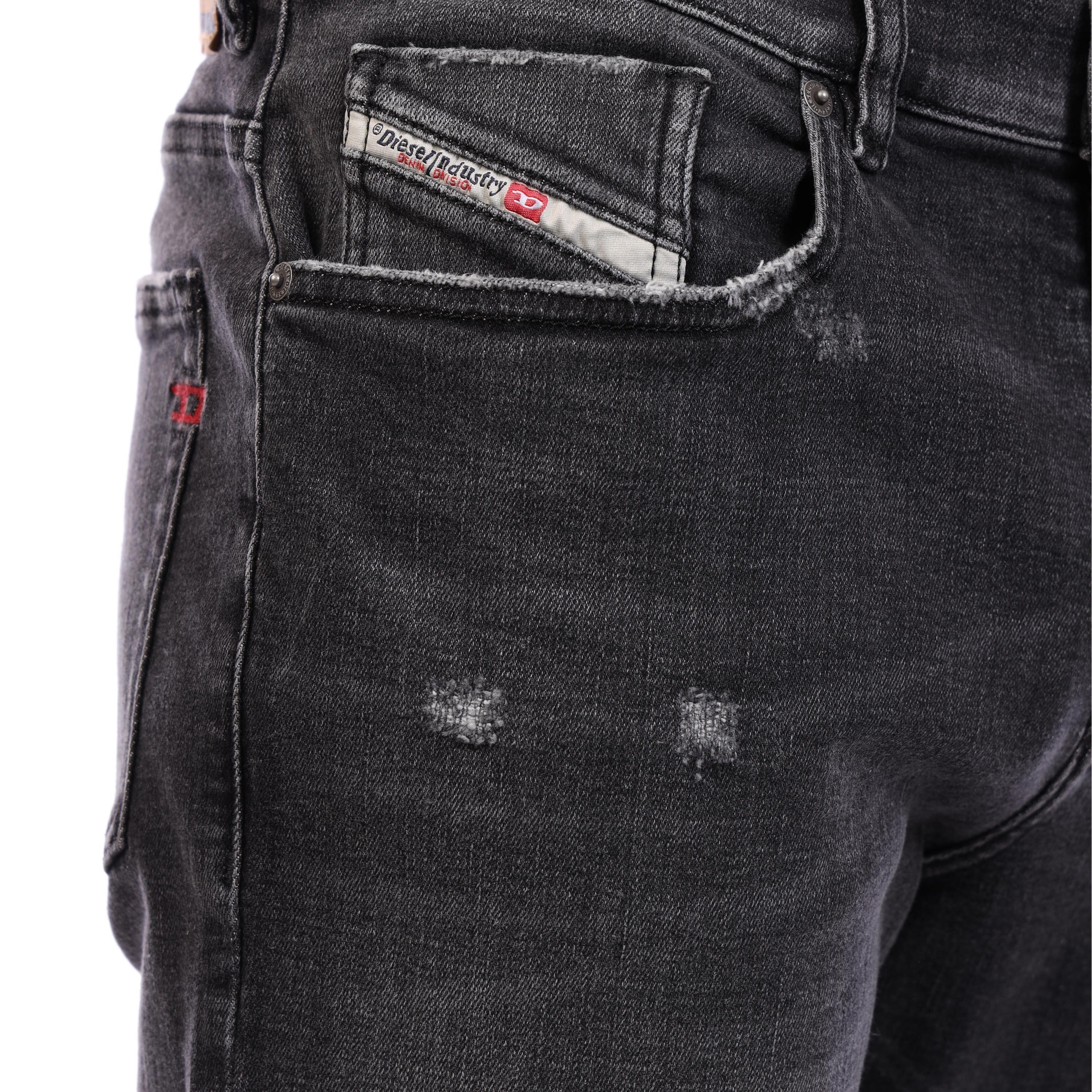 Blk Gry Denim - Diesel - Defining Tapered Jeans - 6