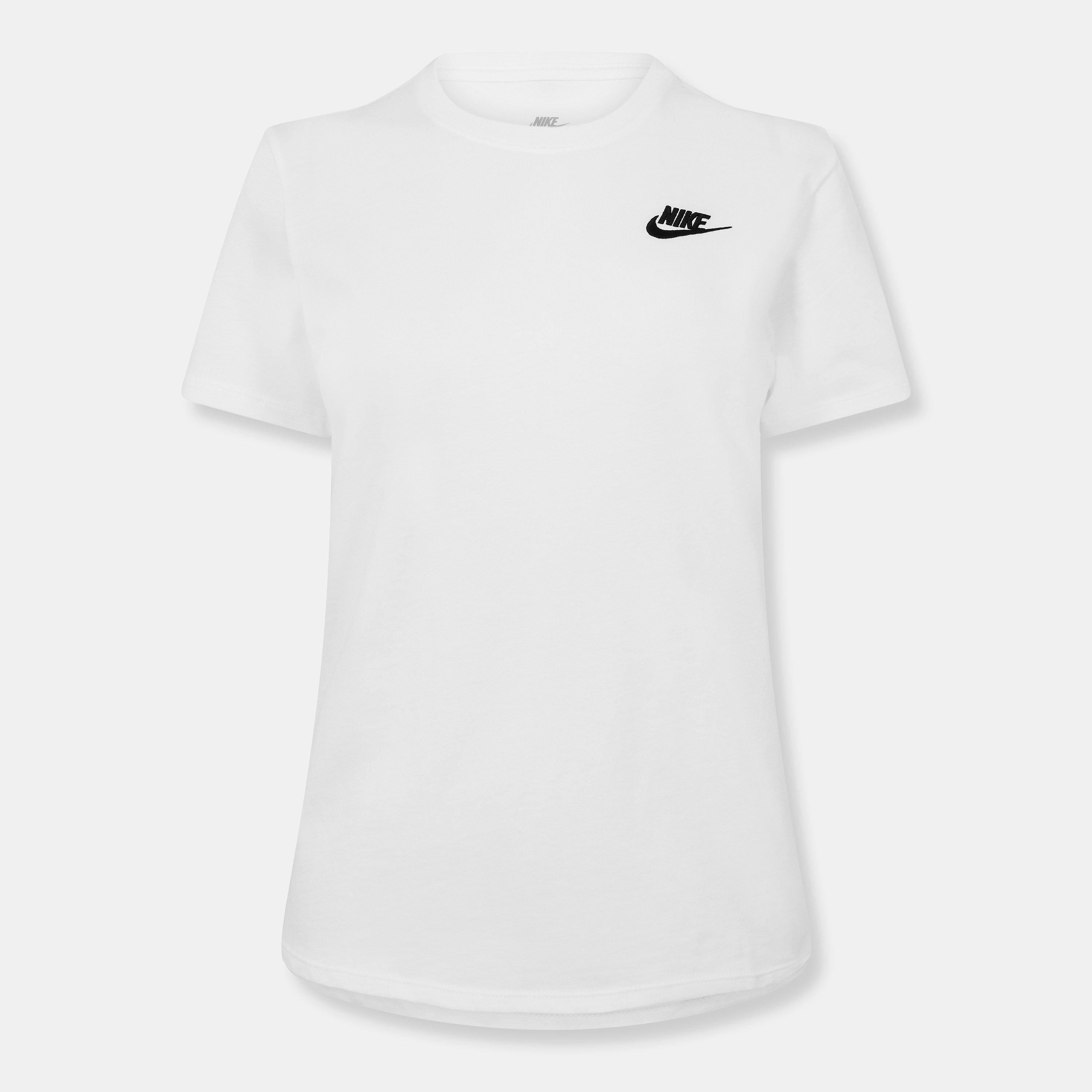 Nike Women's Sportswear Club T-Shirt - White - 8 (XS)