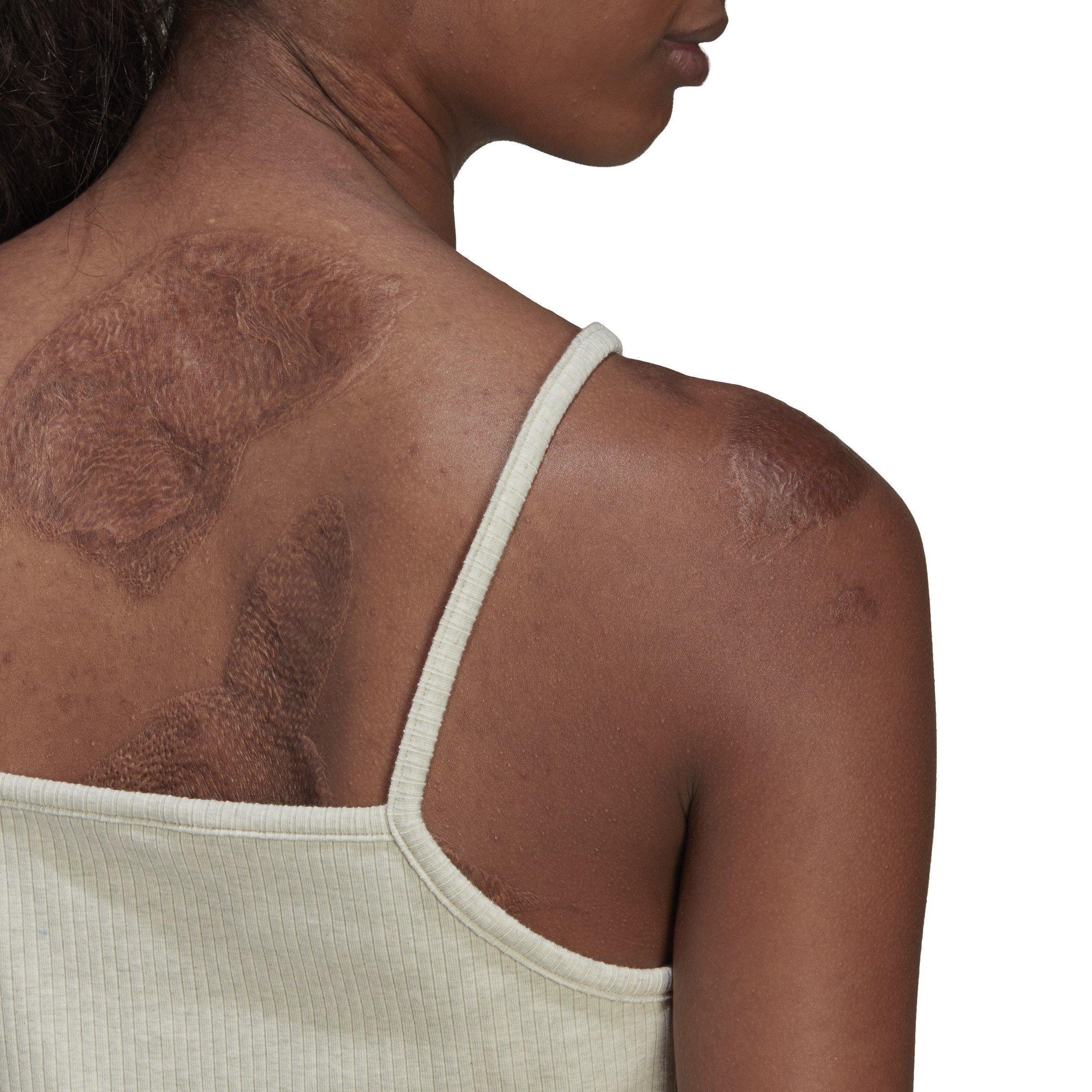 Botanisches Grün - adidas - Studio Lounge Rib Tank Top Womens - 8