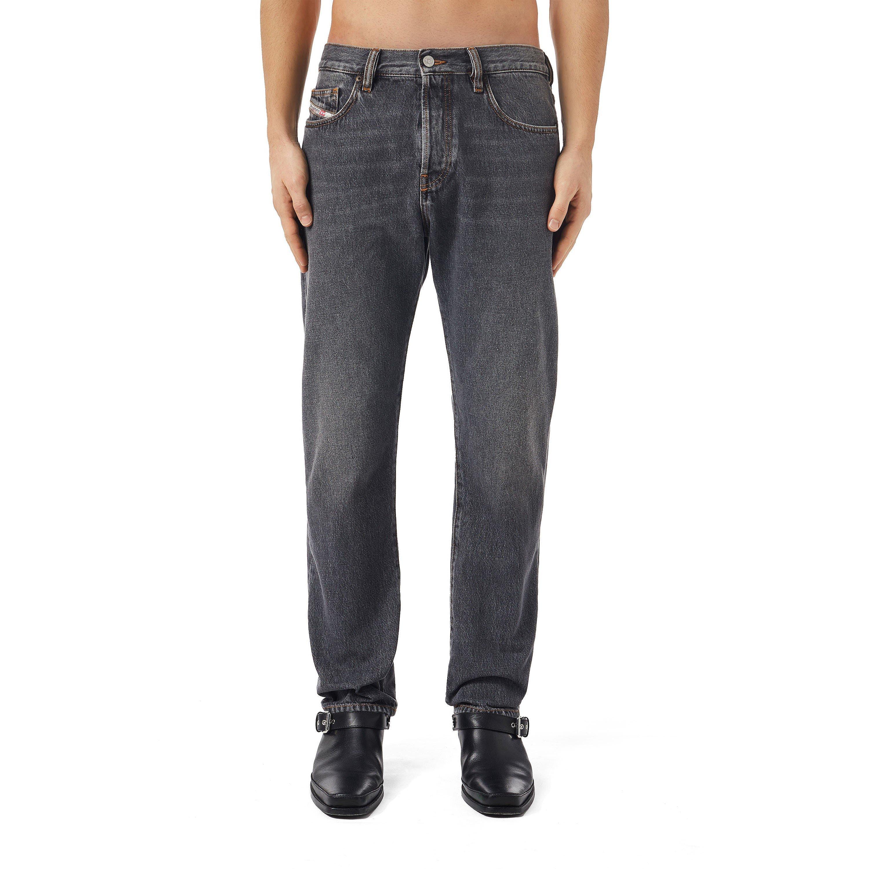 Black 02 - Diesel - D Viker Straight Jeans - 2