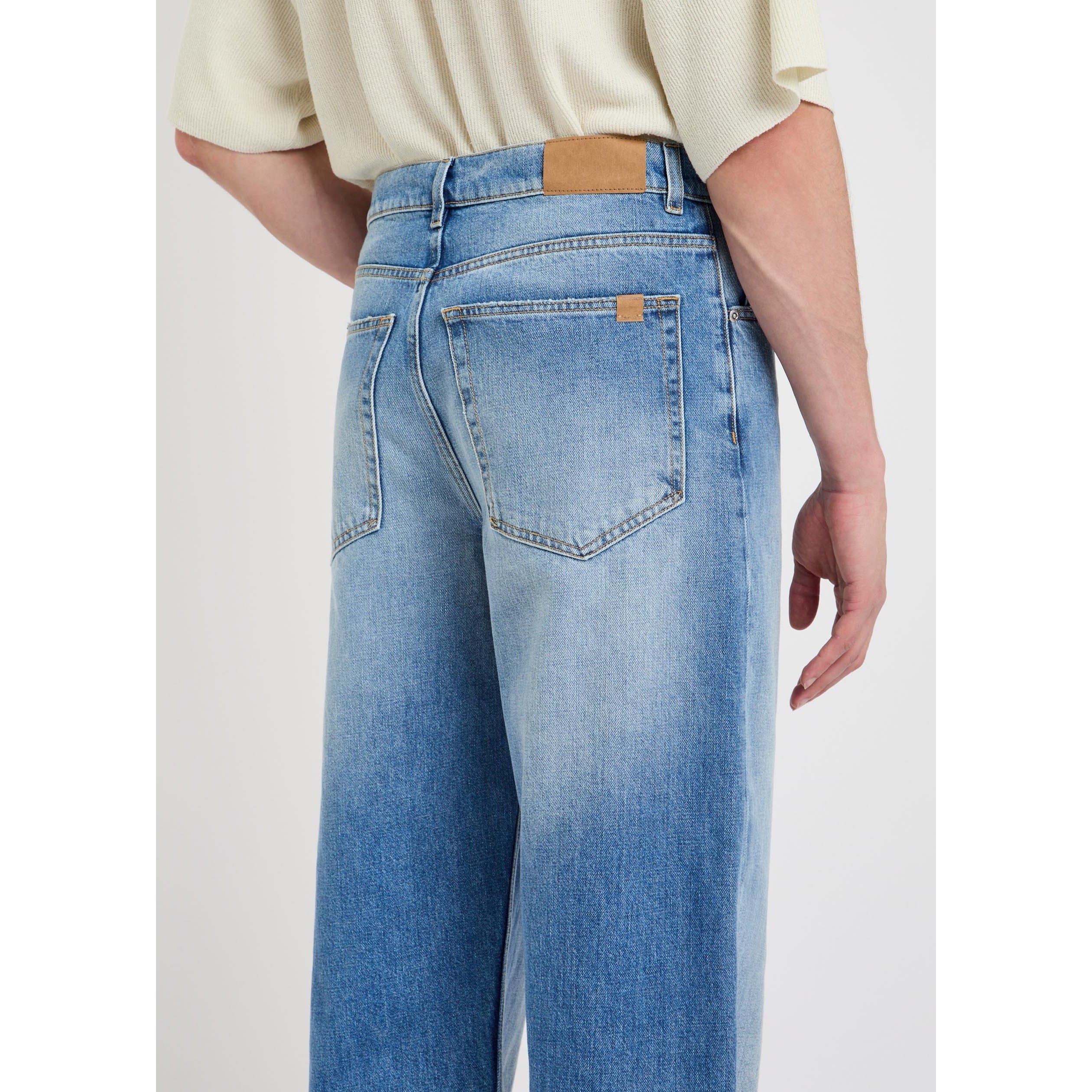 LIGHT BLUE - Calvin Klein - Men's CK 05 Straight Jeans - 4