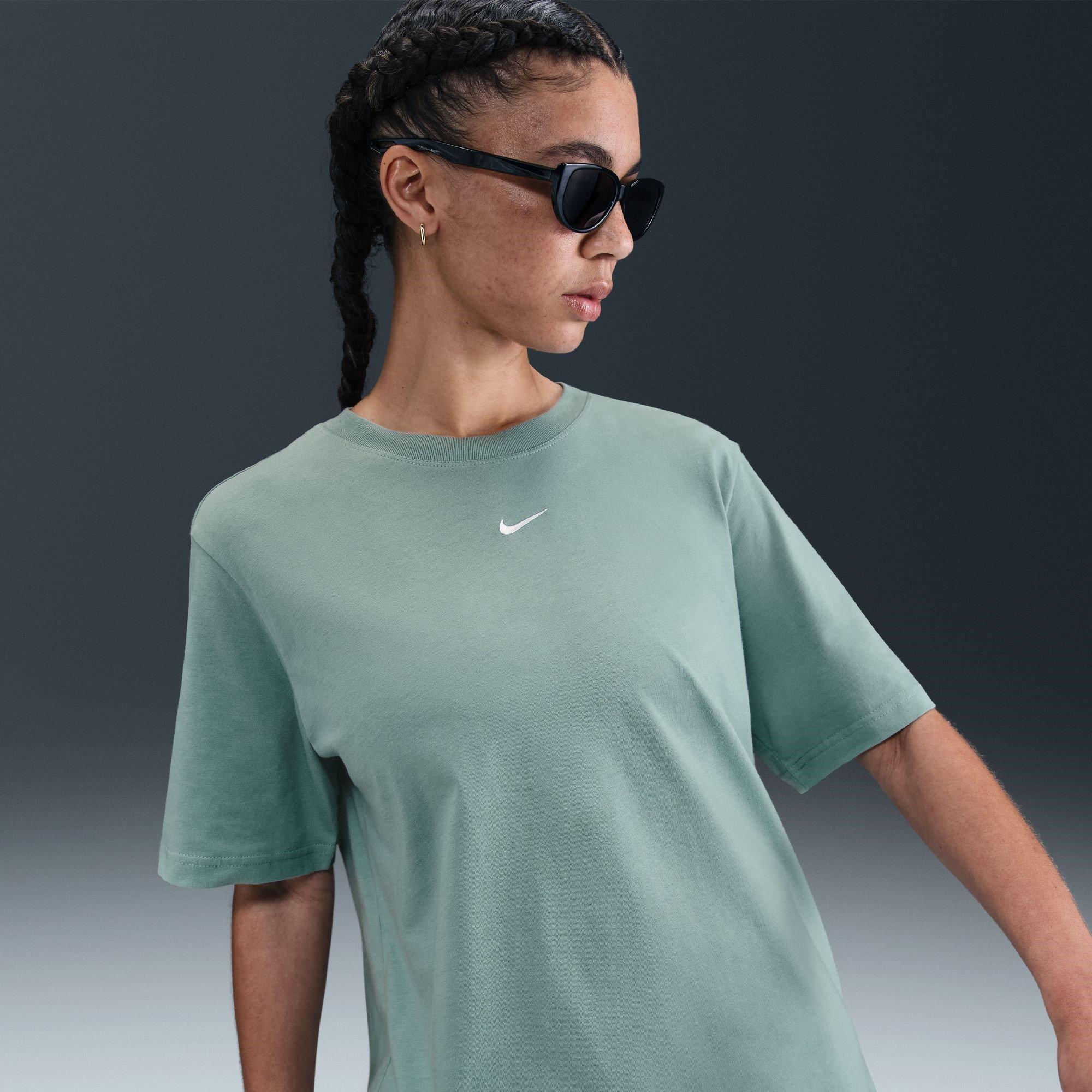 nike oversized fit t shirt