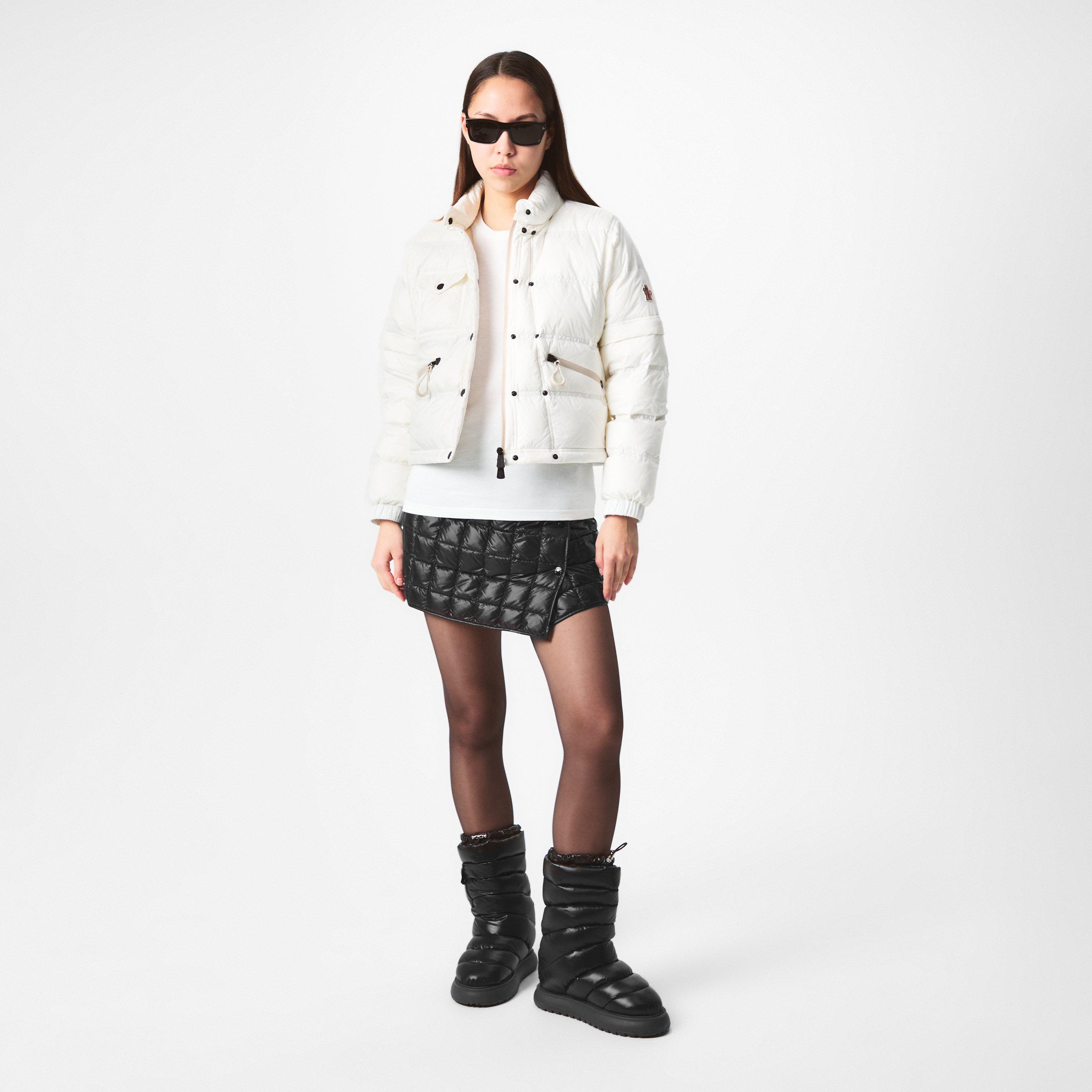 White 033 - Moncler - Badge Logo T-Shirt - 6