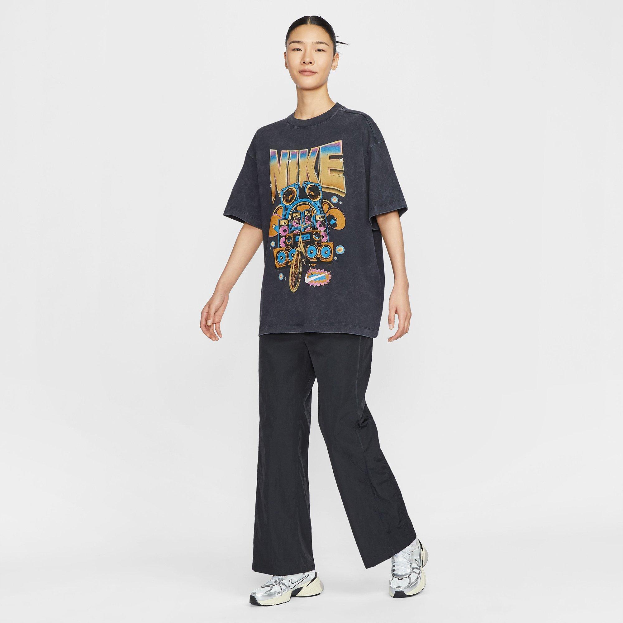 Black - Nike - Sportswear Womens Oversized T-Shirt - 7