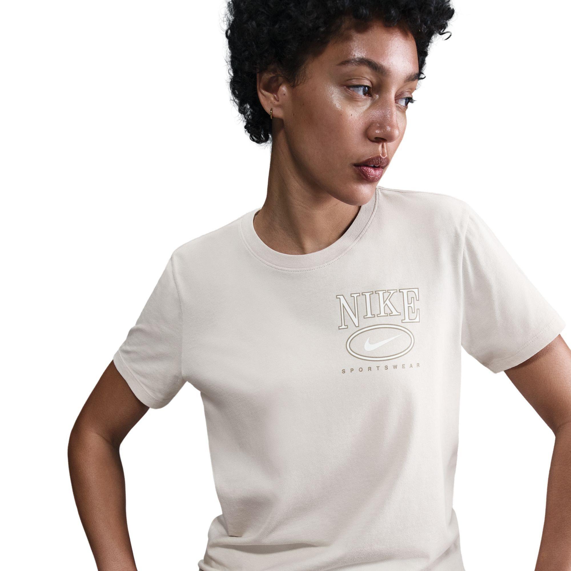 Lt Orewood Brn - Nike - Nike W Nsw Clb Ss T Ld99 - 5