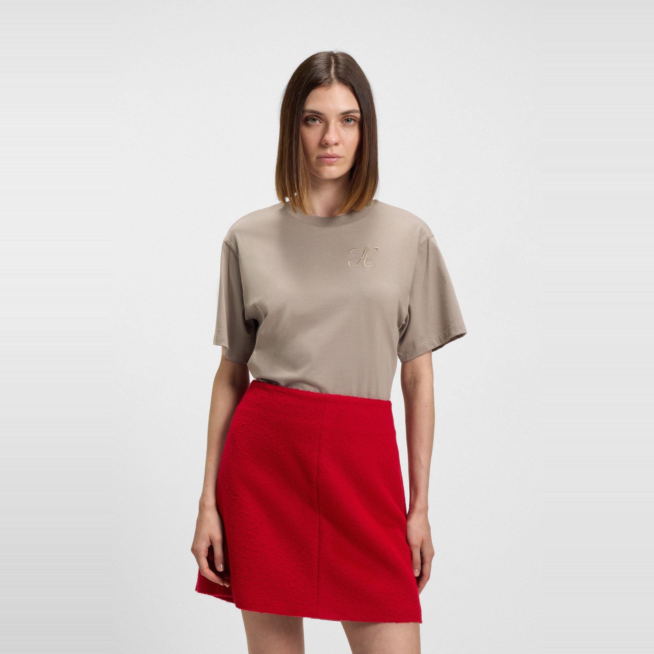 Light Beige 273 - Hugo - Women's Vintage Oversized T-Shirt - 2