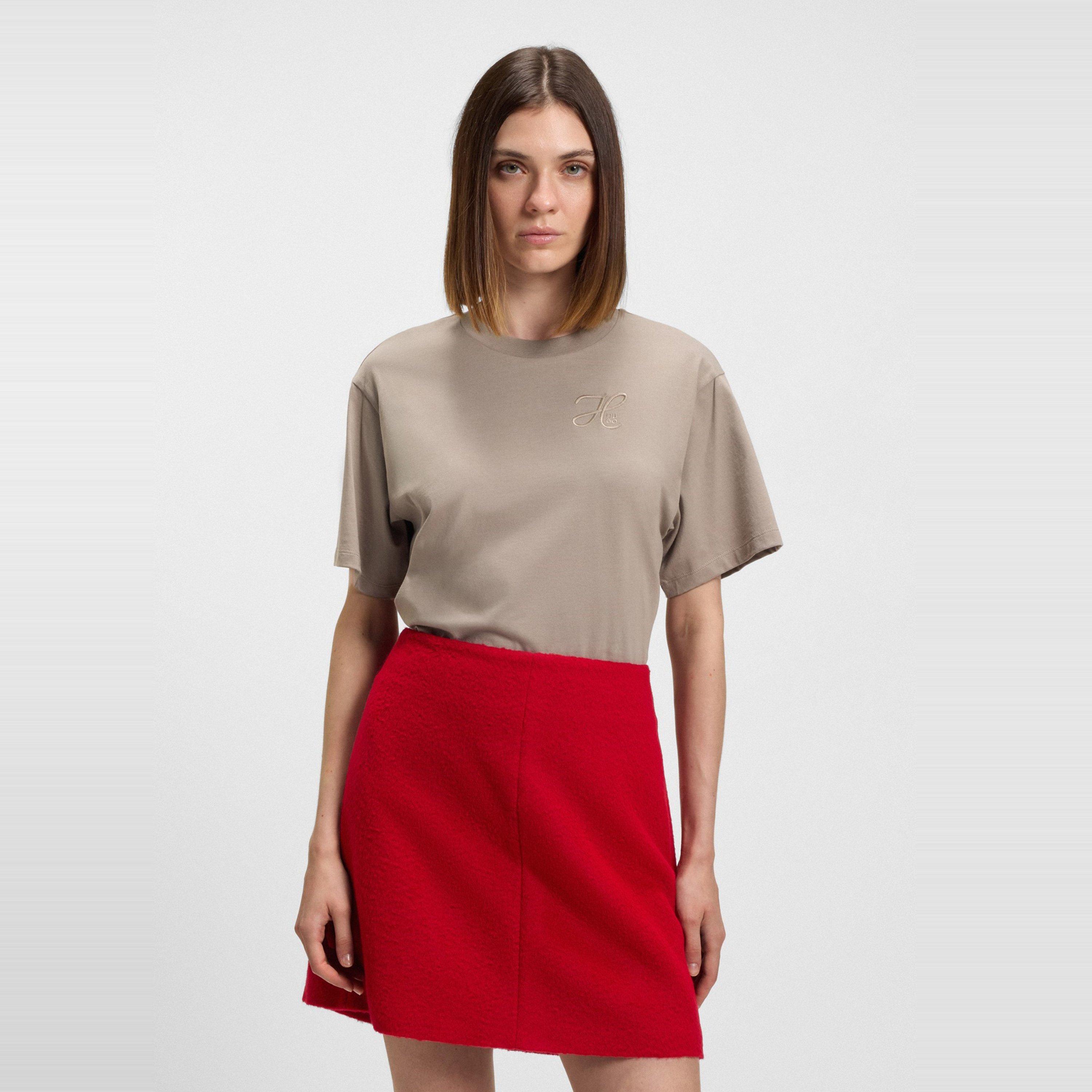 Light Beige 273 - Hugo - Women's Vintage Oversized T-Shirt - 3