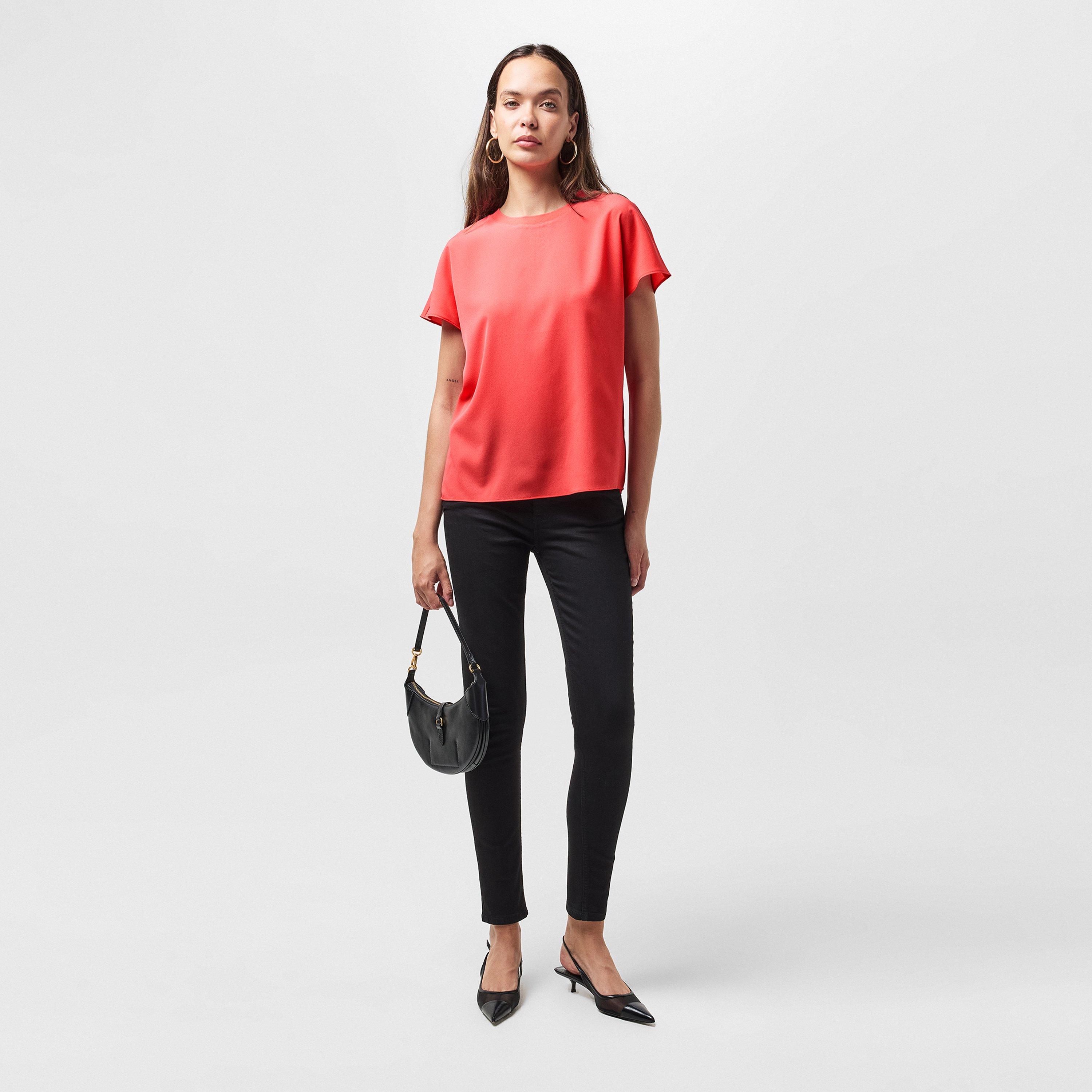 Cayenne Rød - French Connection - Women's Crepe Crew Neck T-Shirt - 6