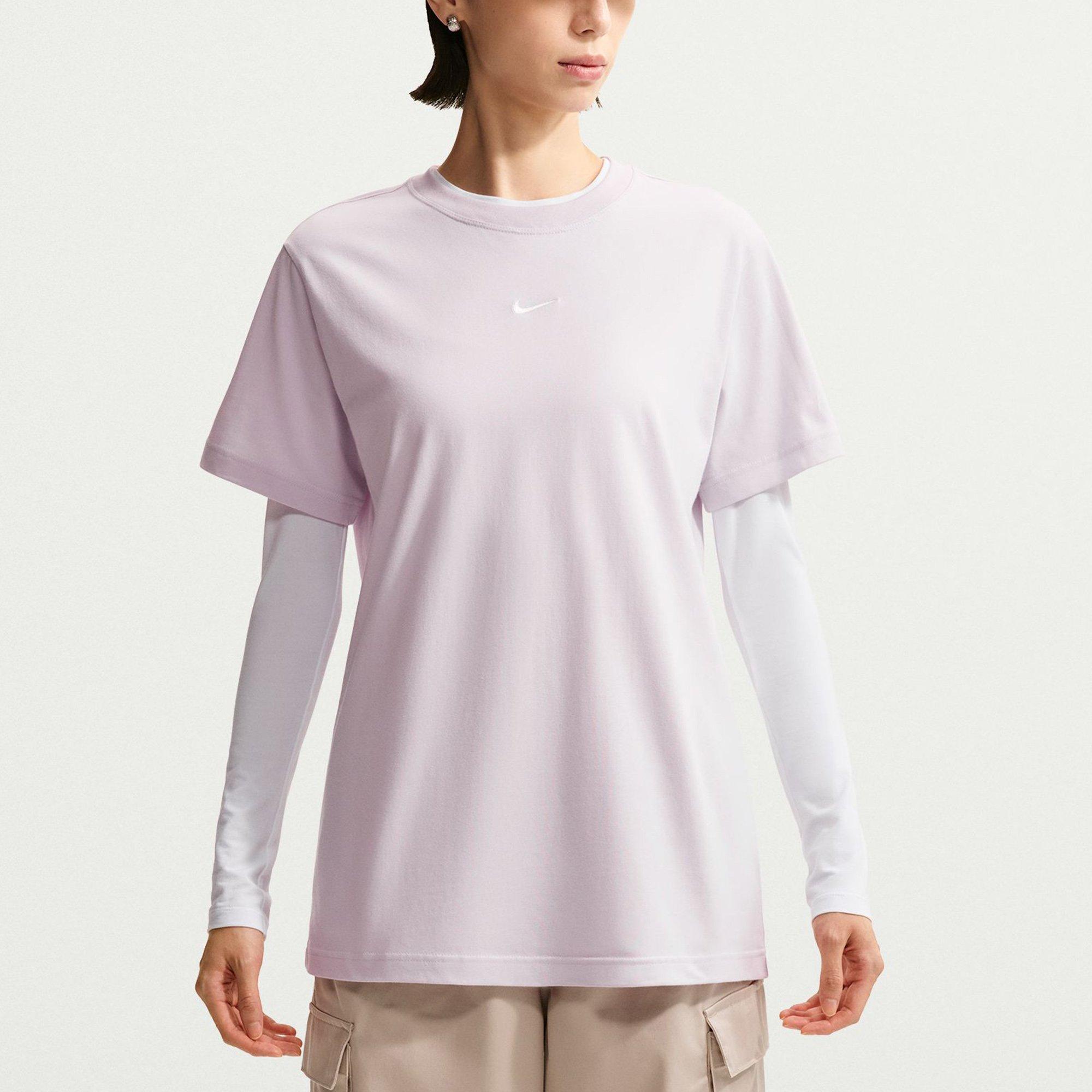 Nike Women's Classic T-Shirt