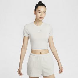 Nike Slim Cropped T-Shirt