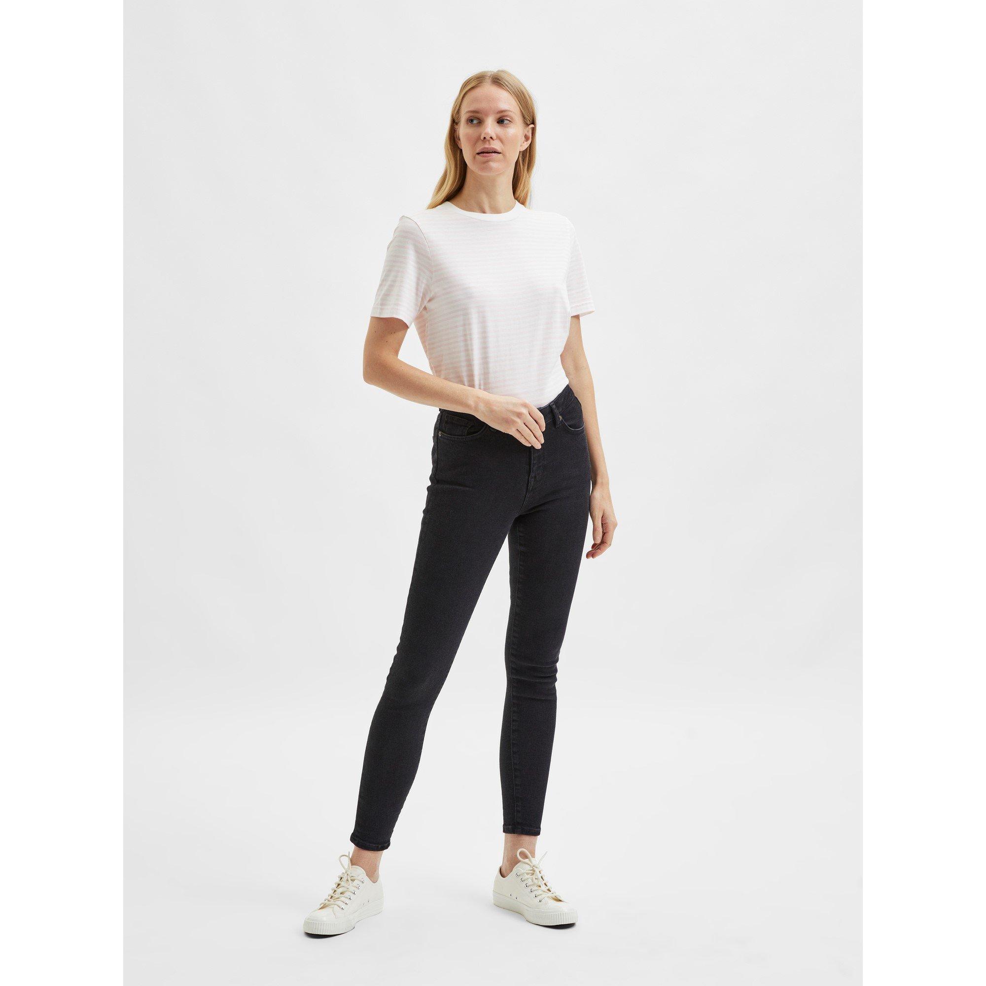 Blushing Bri - Selected Femme - Perfect T-shirt - 3