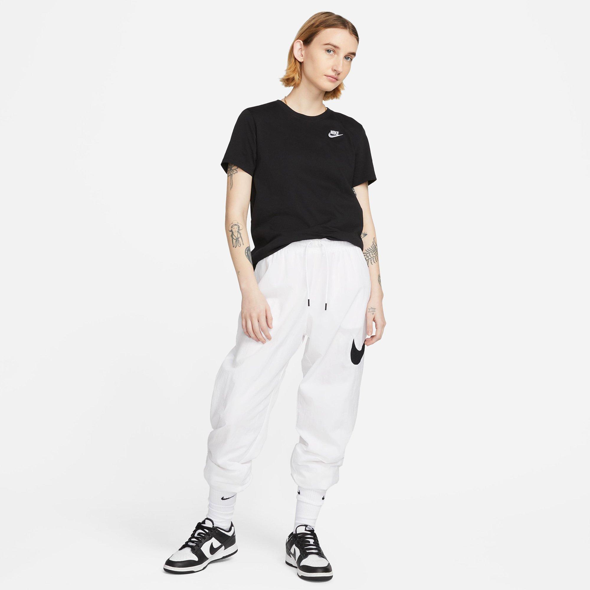 Black/White - Nike - Sportswear Club Essentials Womens T Shirt - 5