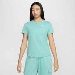 Nike Sportswear Club Essentials Womens T Shirt