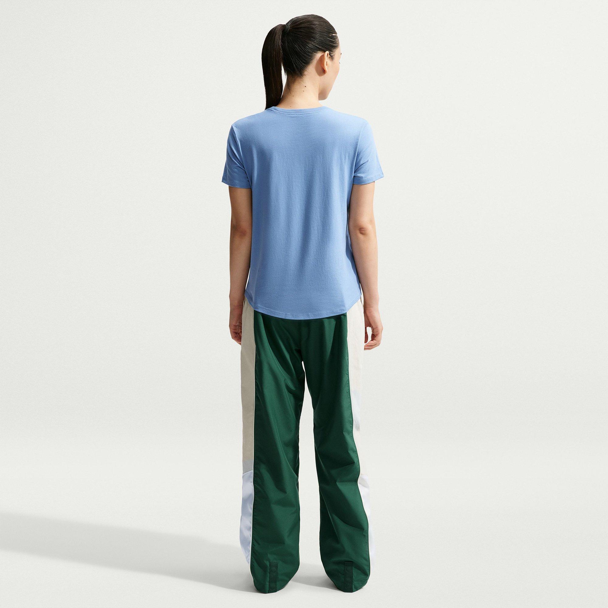 Work Blue - Nike - Sportswear Club Essentials Womens T Shirt - 6