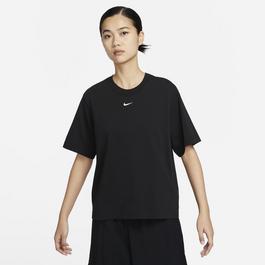 Nike Sportswear Essential Womens Boxy T Shirt