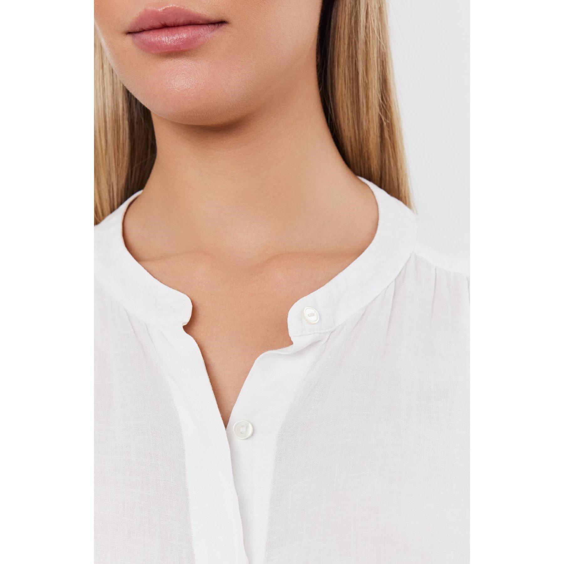 Velvet By Graham And Spencer Women's Regular Fit T-Shirt - White - 10 (S)