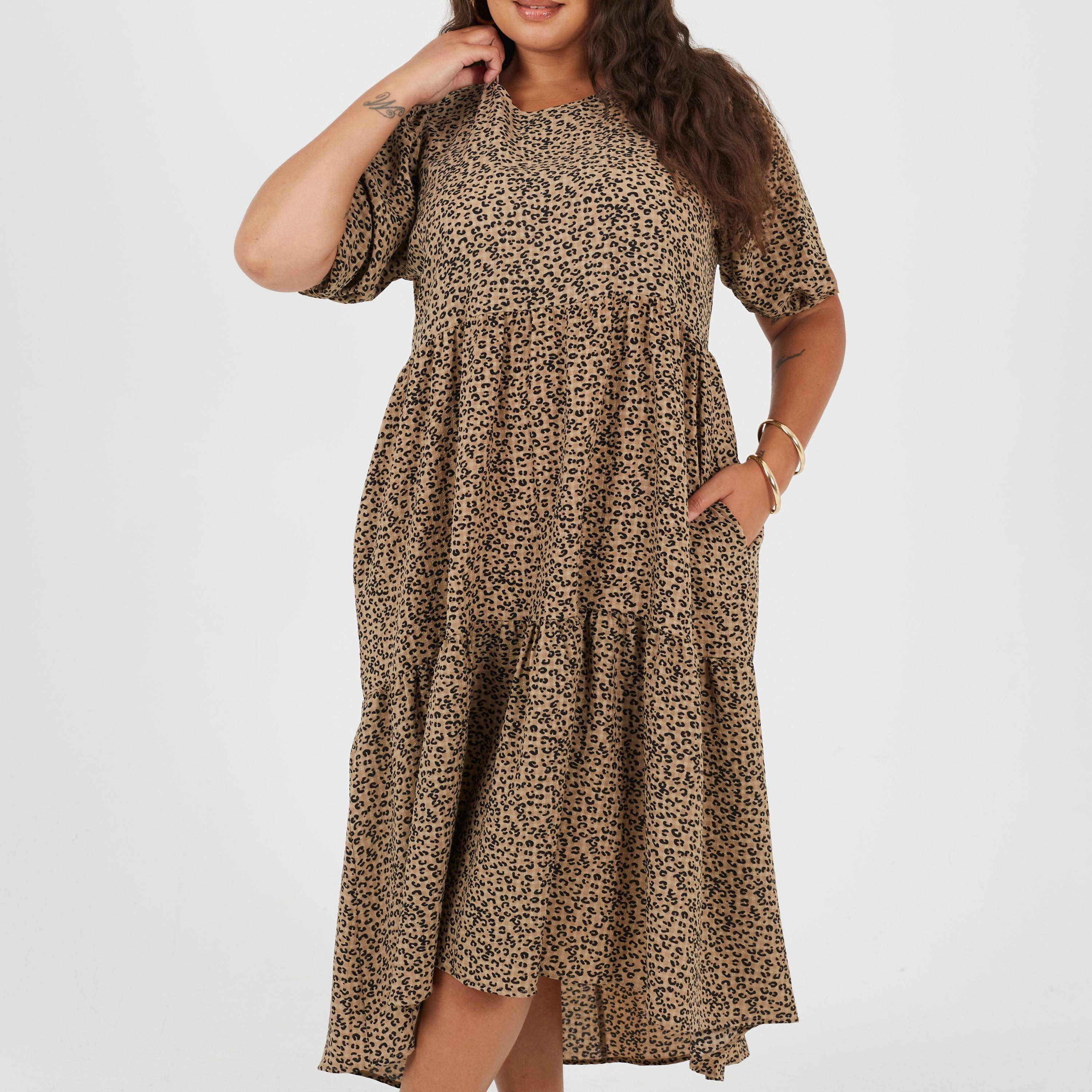 Braun/Schwarz - Brave Soul - Plus Size Short Sleeve Animal Print Midi Dress with Tiered Hem - 1