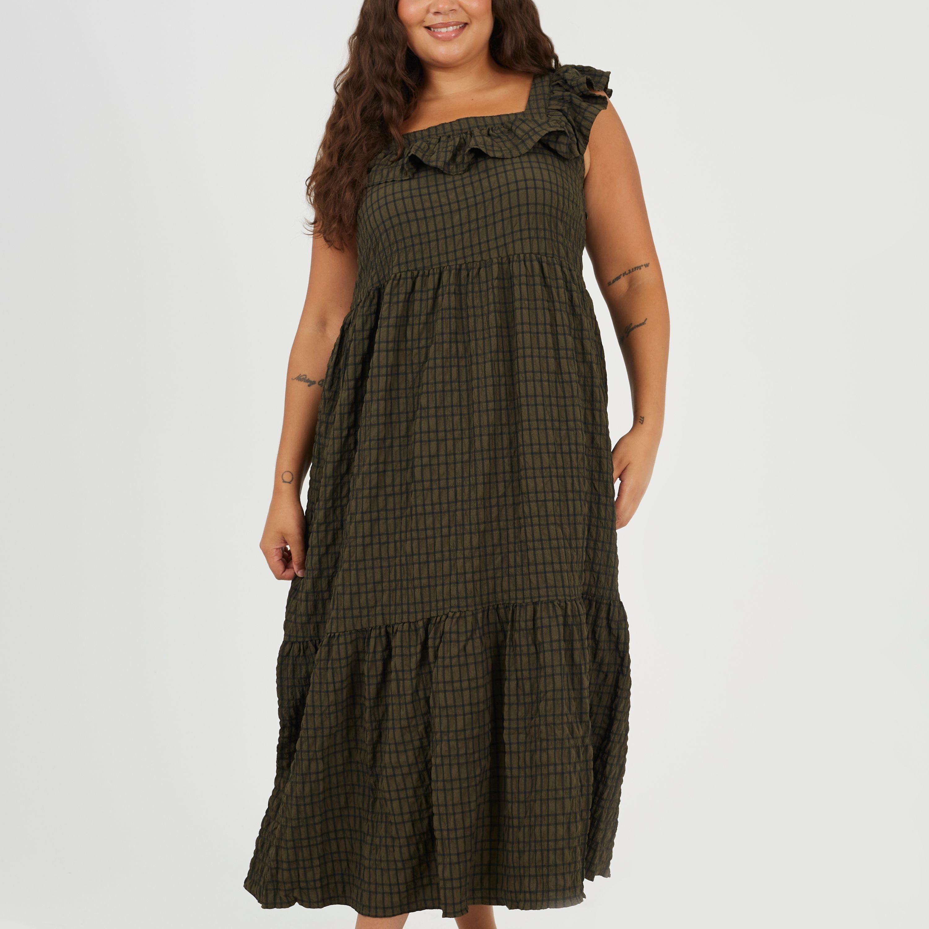 Khaki/Black - Brave Soul - Womens Plus Size Seersucker Maxi Dress with Tie Back Detail - 1