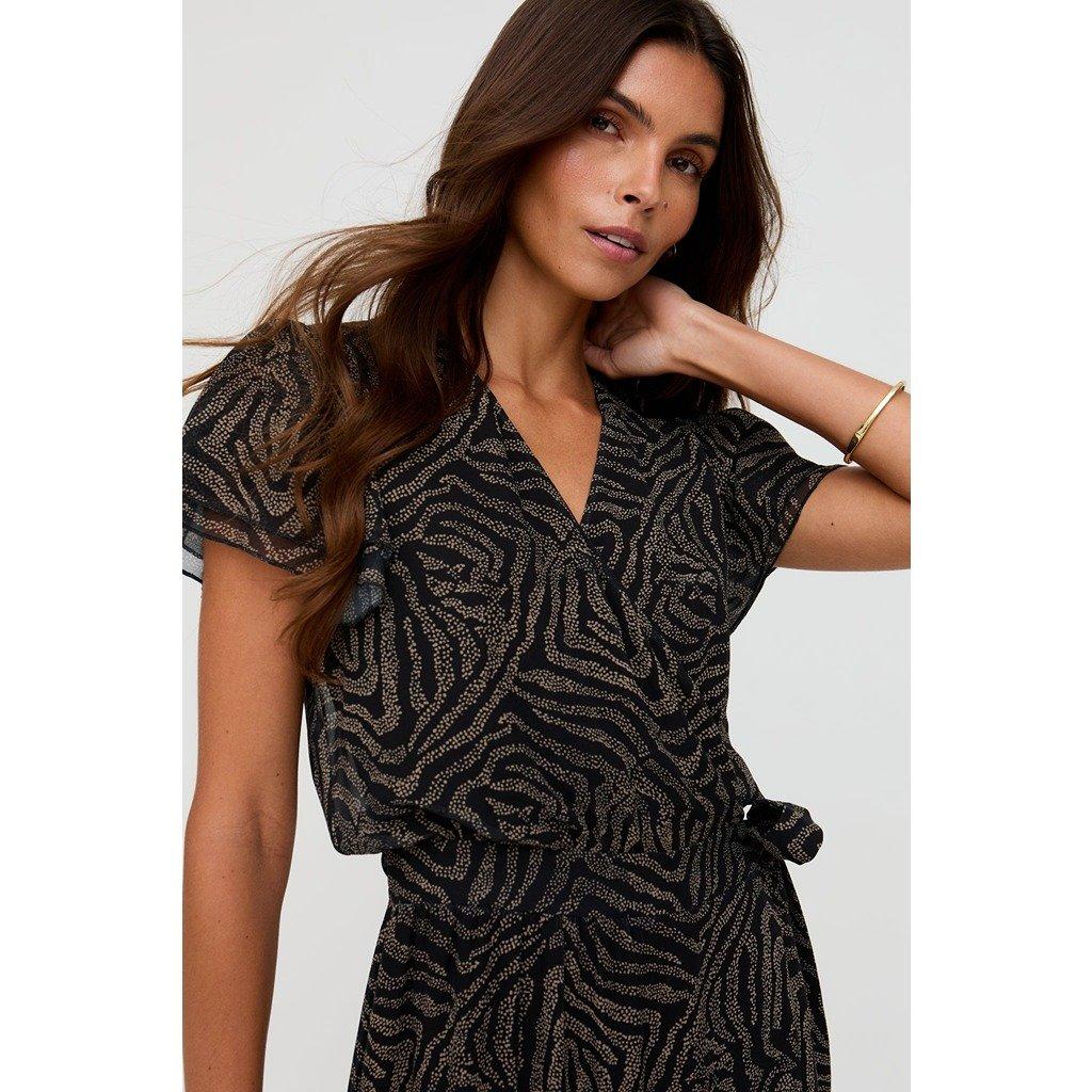 Negro - Lily and Lionel - Lily and Lionel Devina Ruffle Detail Zebra Print Maxi Dress In Black - 1