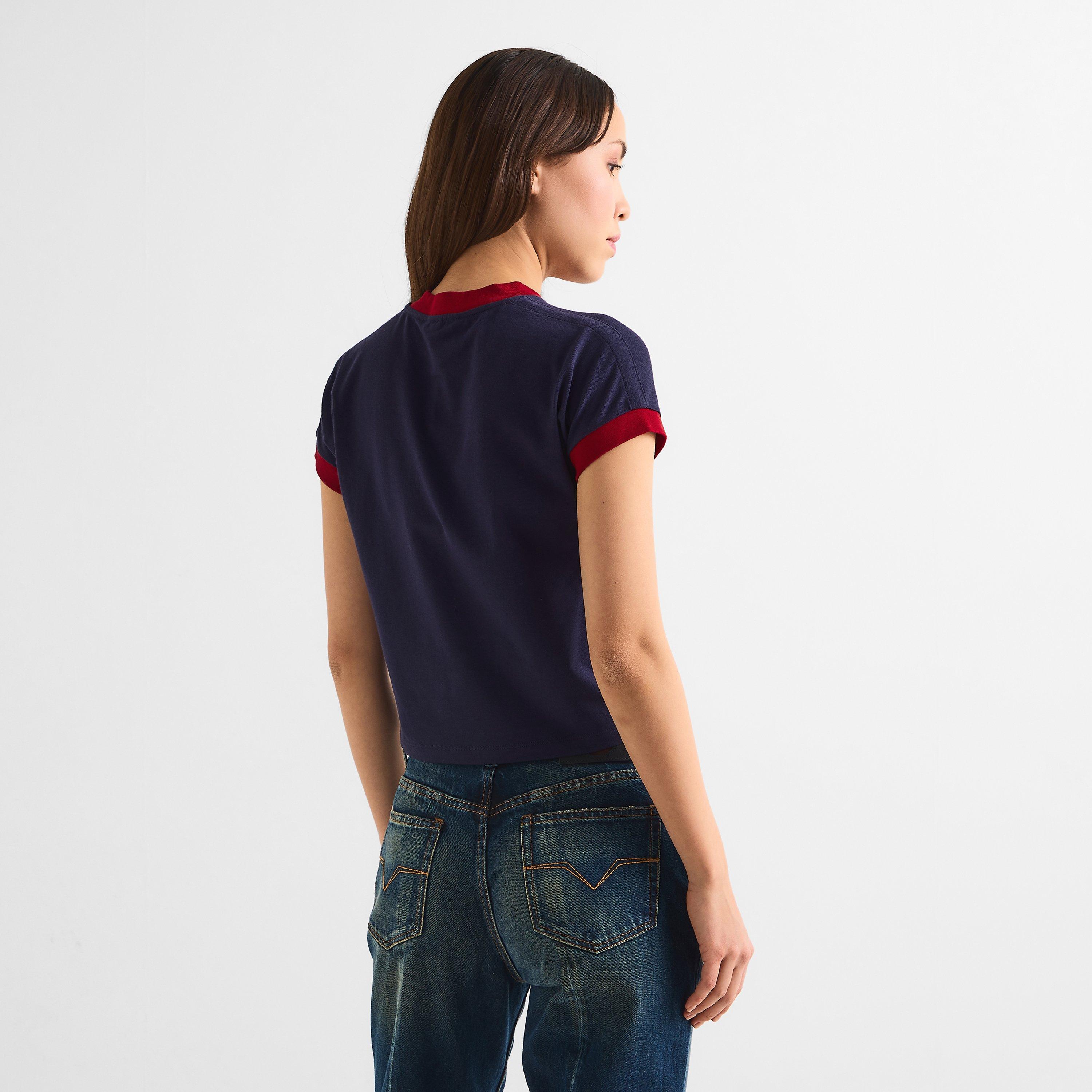 Ink Red - Versace - Women's Vintage Medusa Slim Fit T-Shirt - 4
